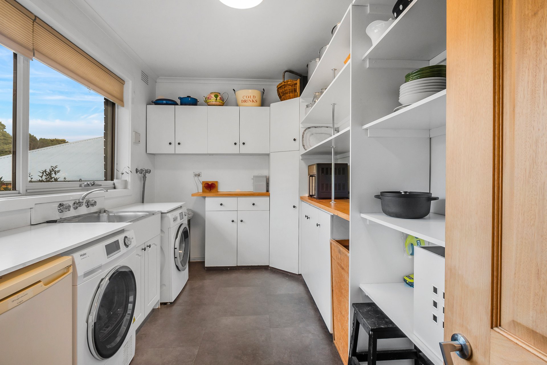 Property Gallery Thumbnail 18