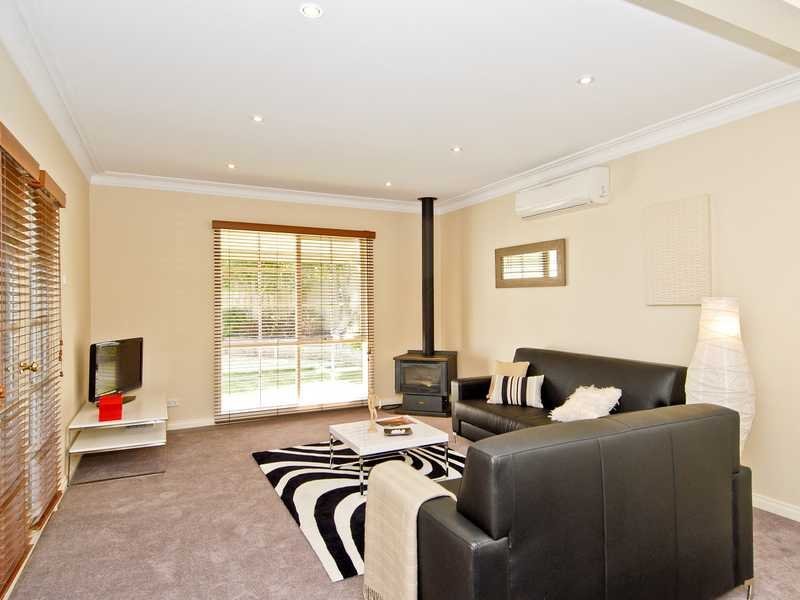 82 Fitzroy Street, Geelong image 2