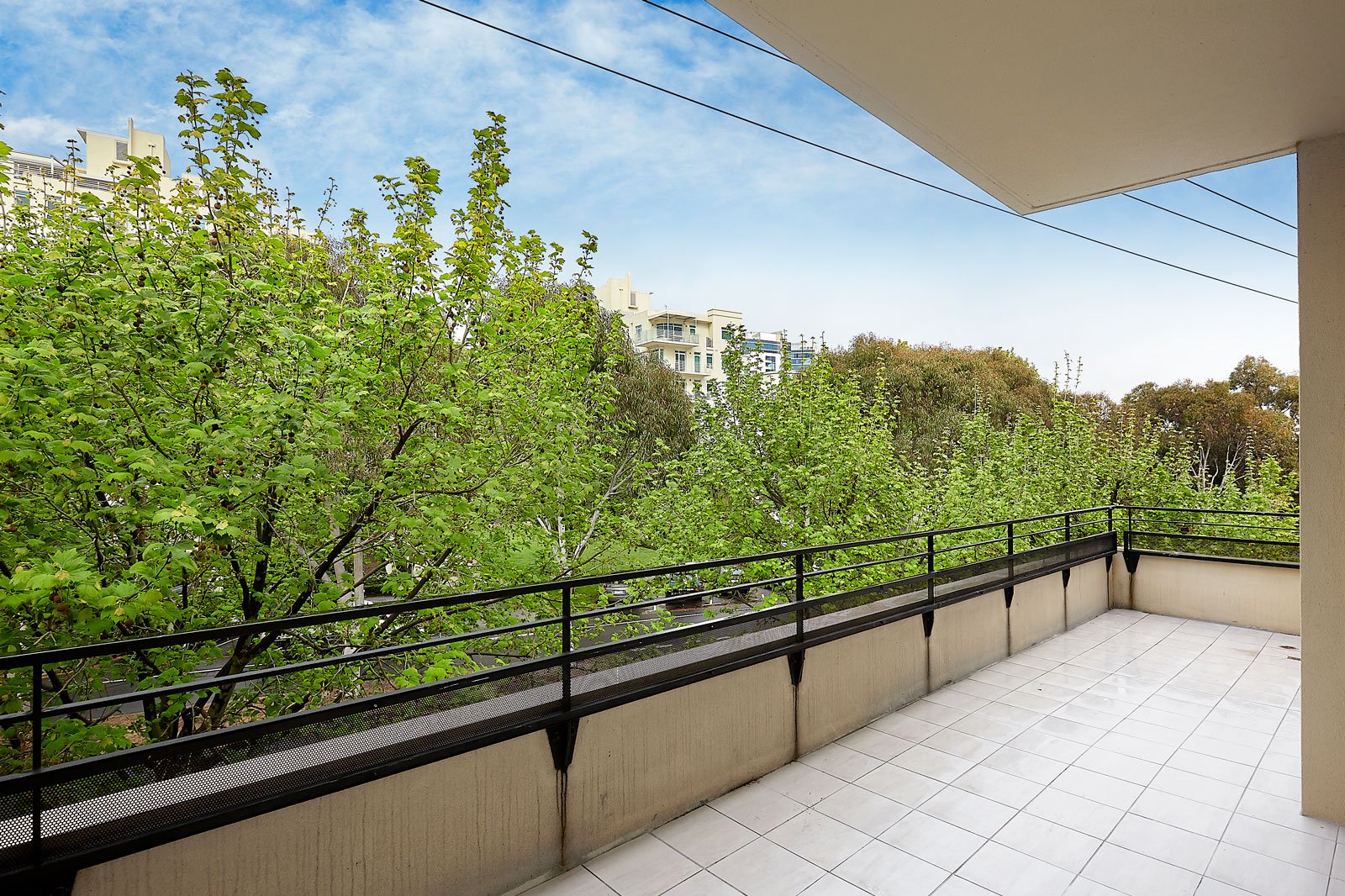 8/2 Graham Street, Port Melbourne image 6
