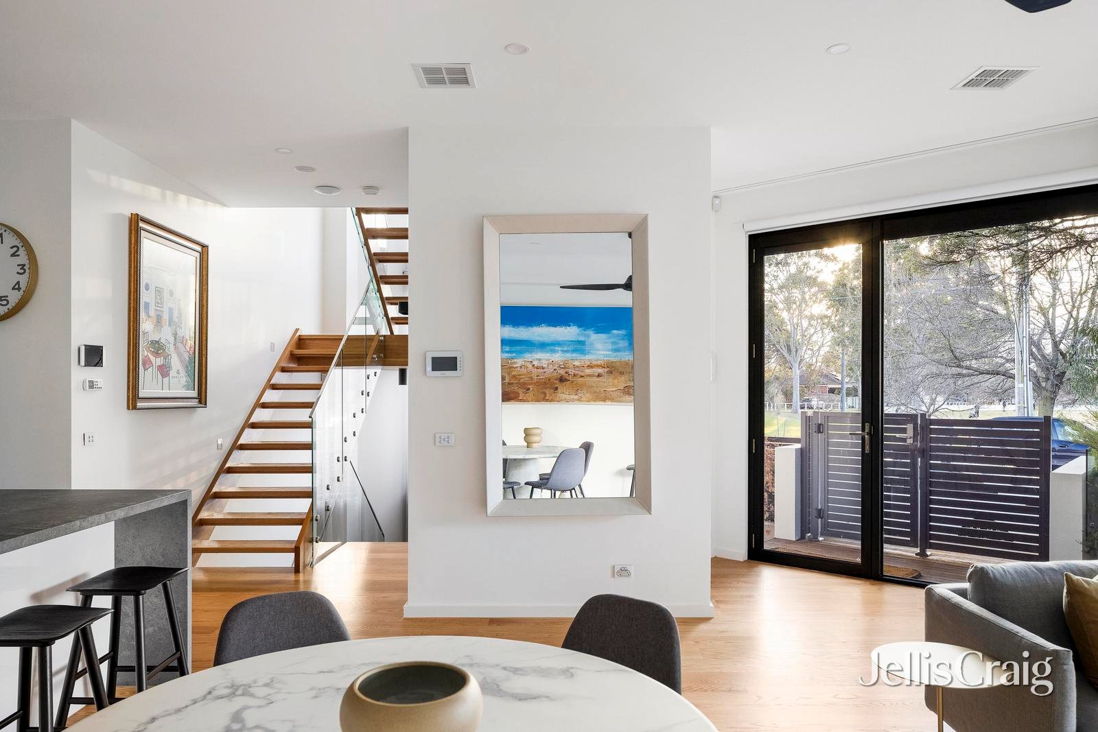 82 Halifax Street, Brighton image 9