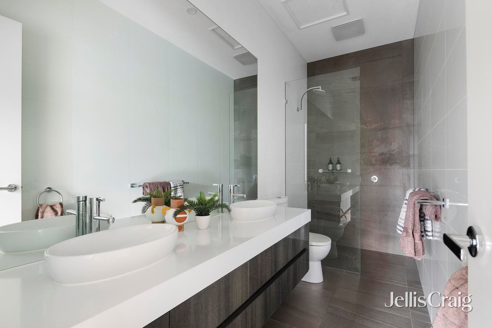 82 Halifax Street, Brighton image 15