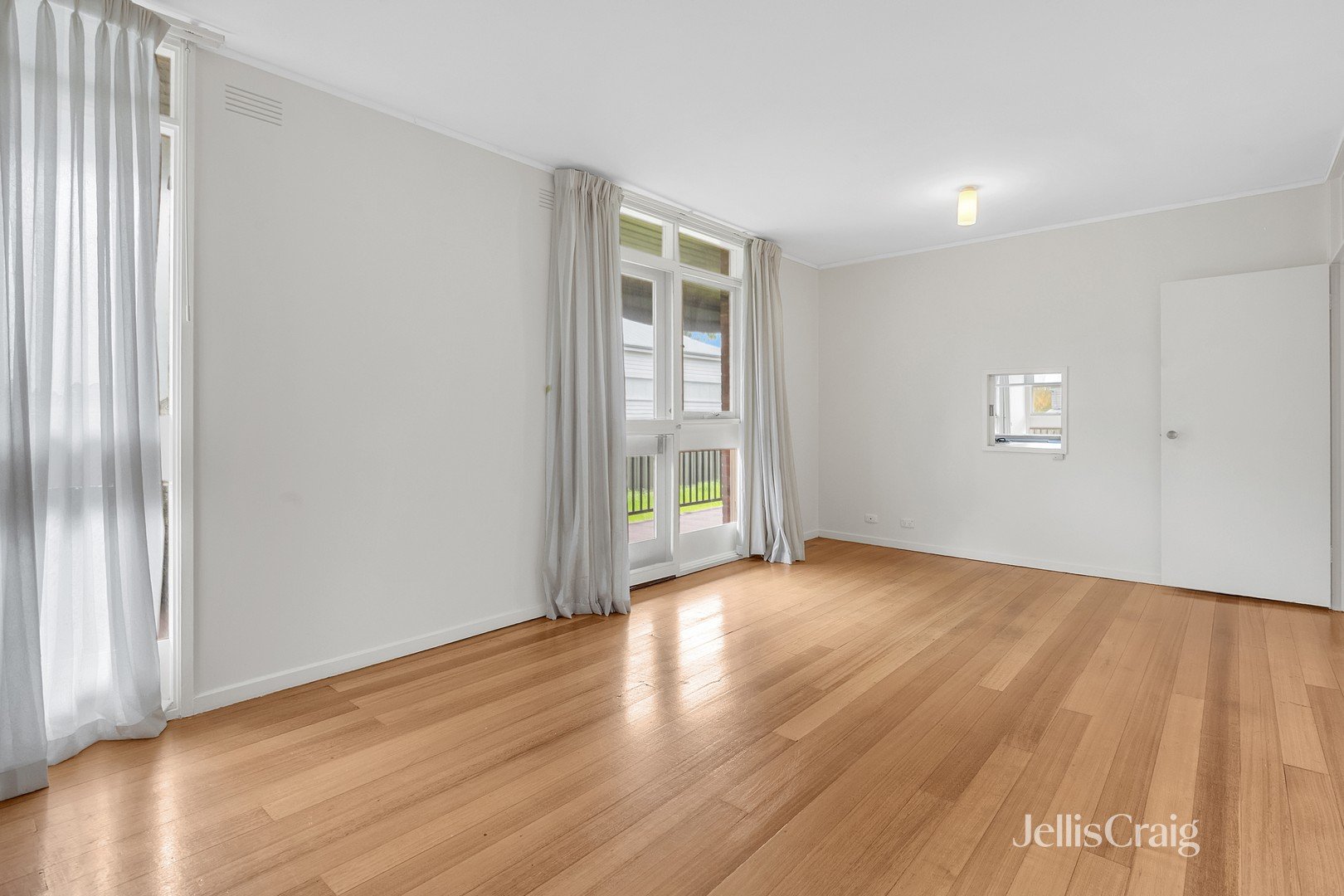 82 Hanmer Street, Williamstown image 7