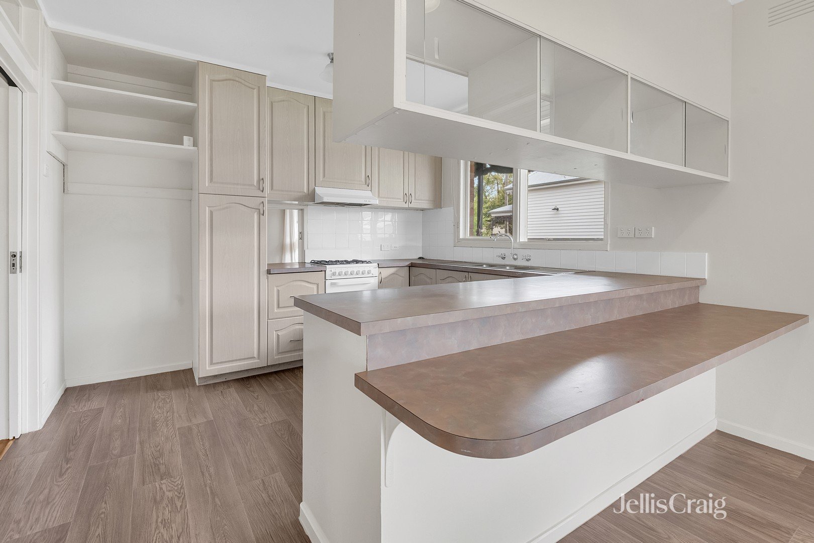 82 Hanmer Street, Williamstown image 6