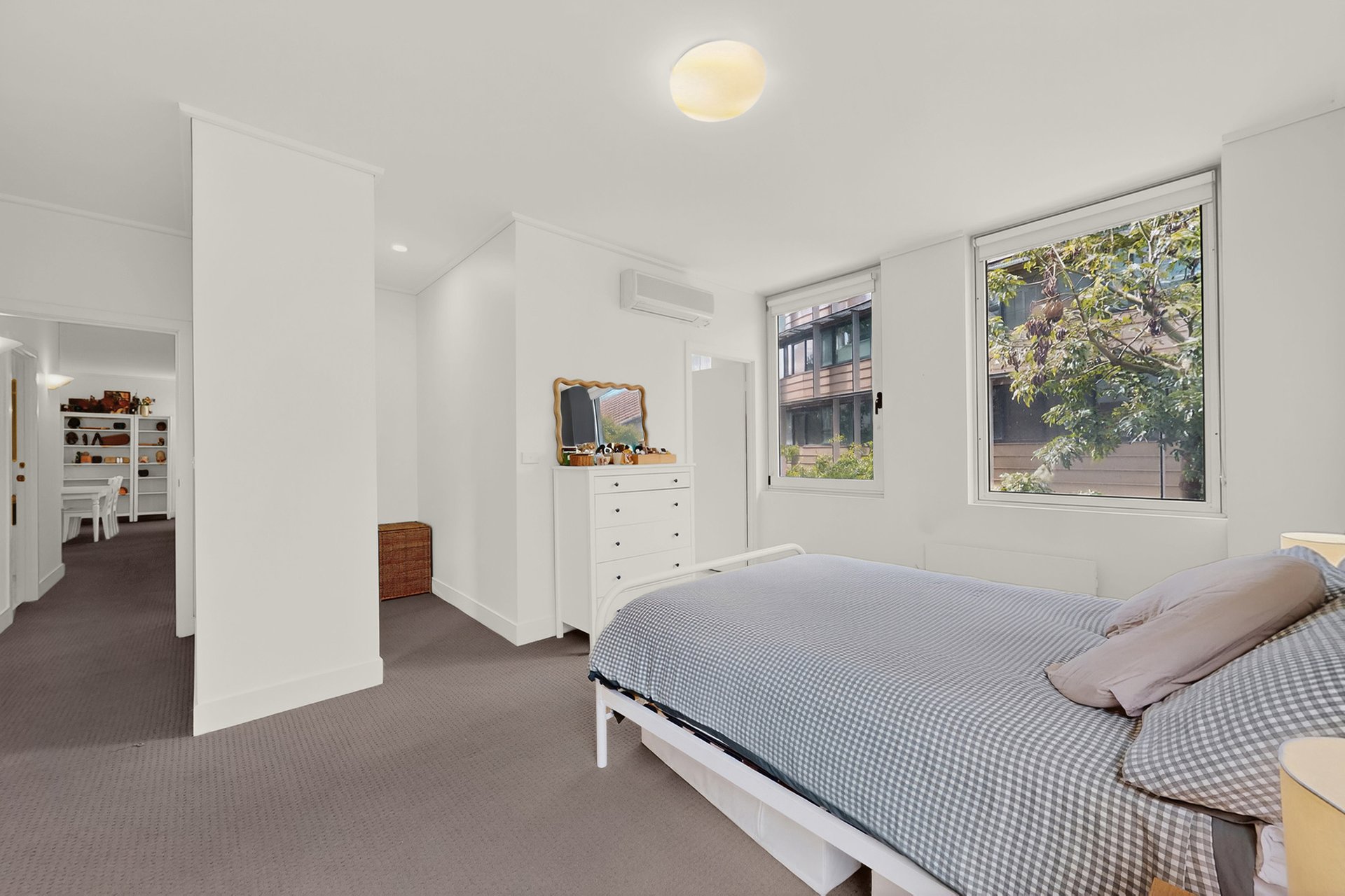 8/2 MacArthur Road, Parkville image 10
