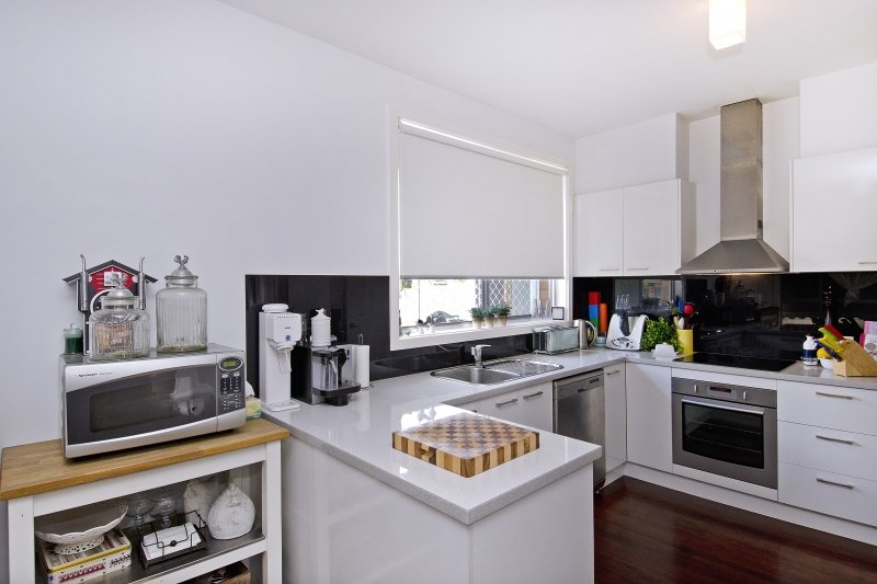 82 McClelland Street, Bell Park image 2