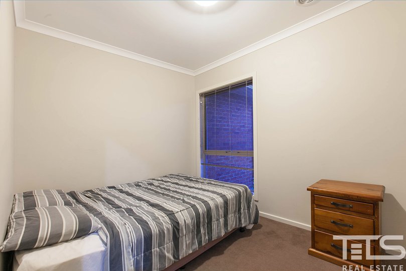 82 Mclaughlin Street, Ardeer image 5