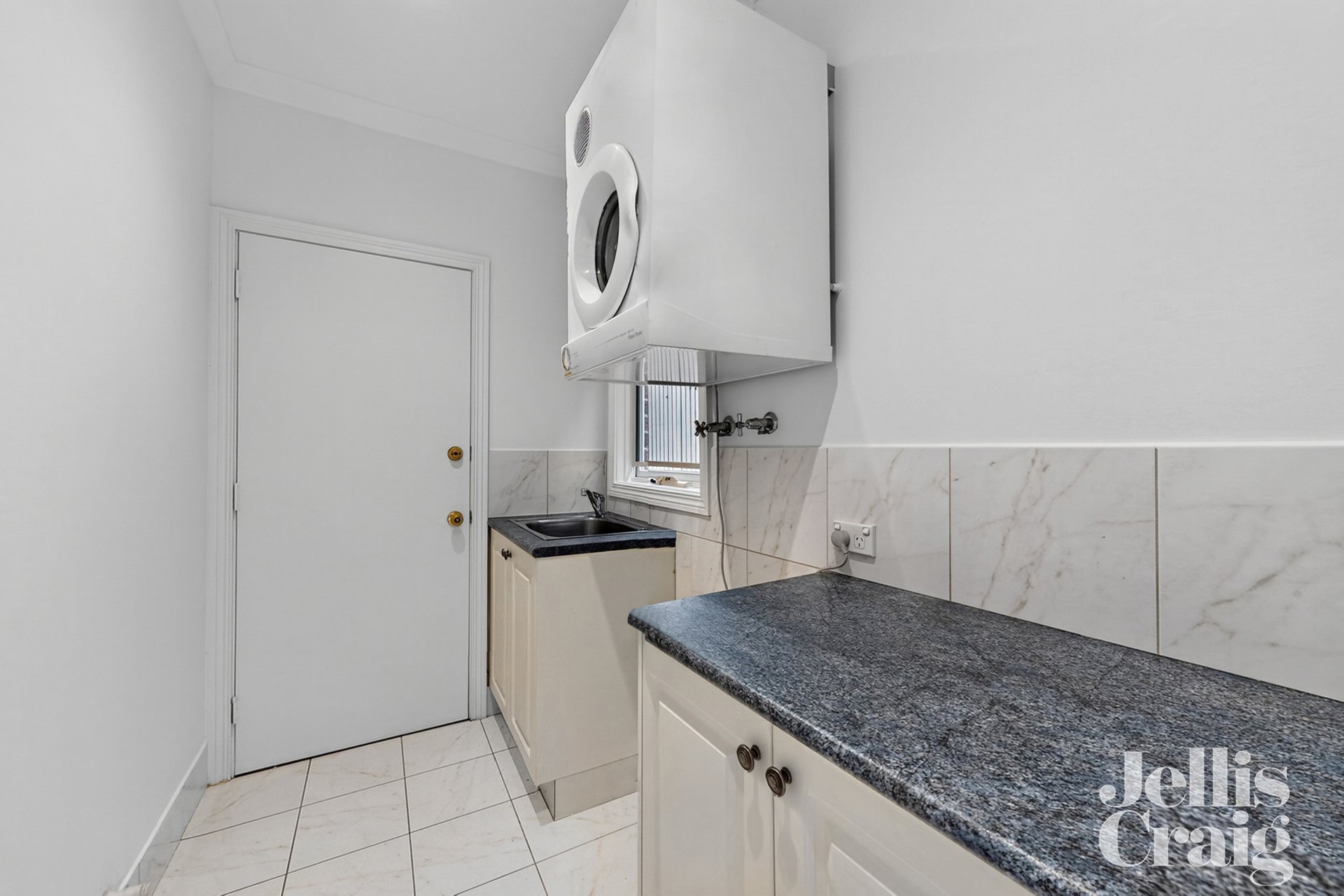 82 Middlesex Road, Surrey&nbsp;Hills image 8