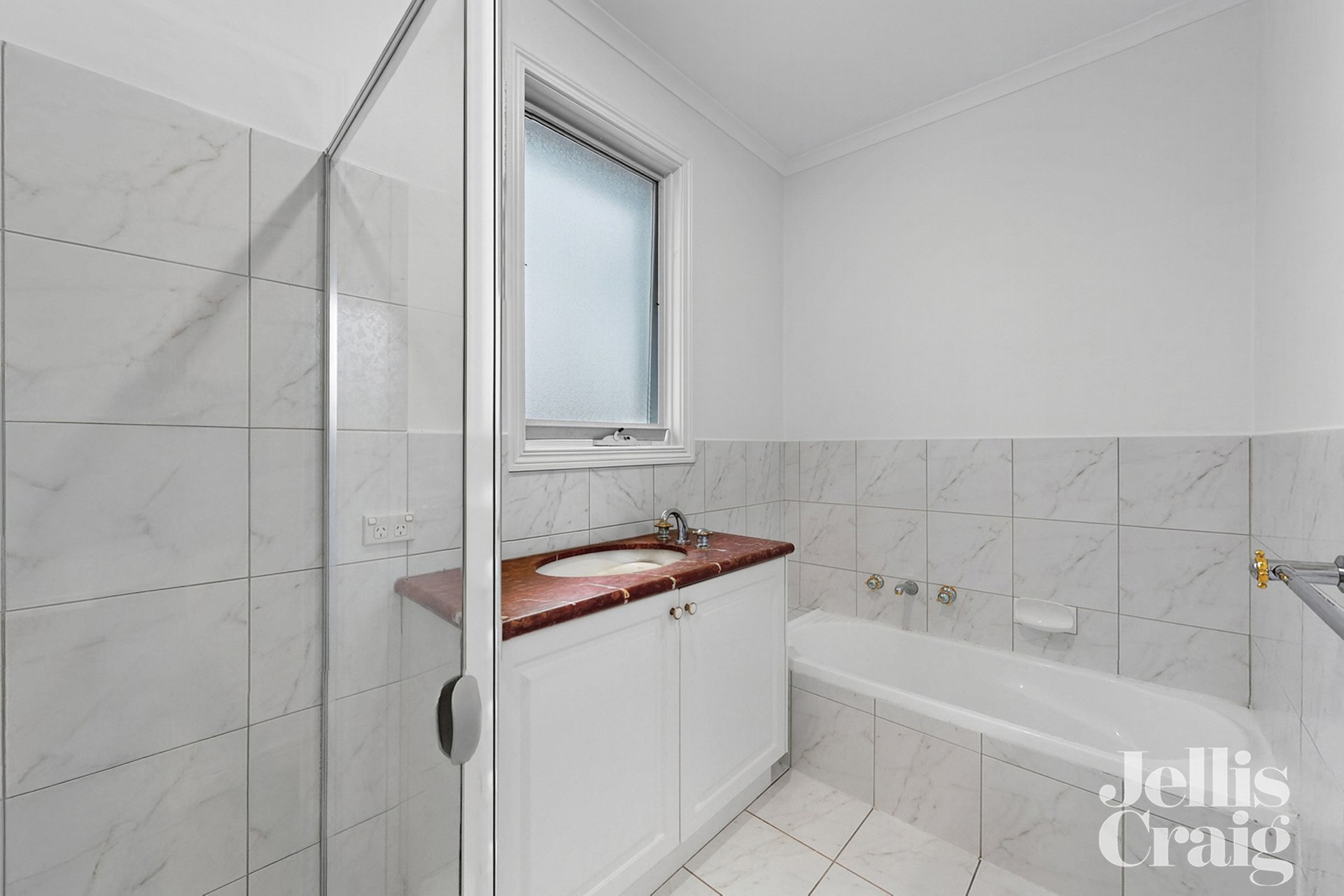 82 Middlesex Road, Surrey&nbsp;Hills image 11