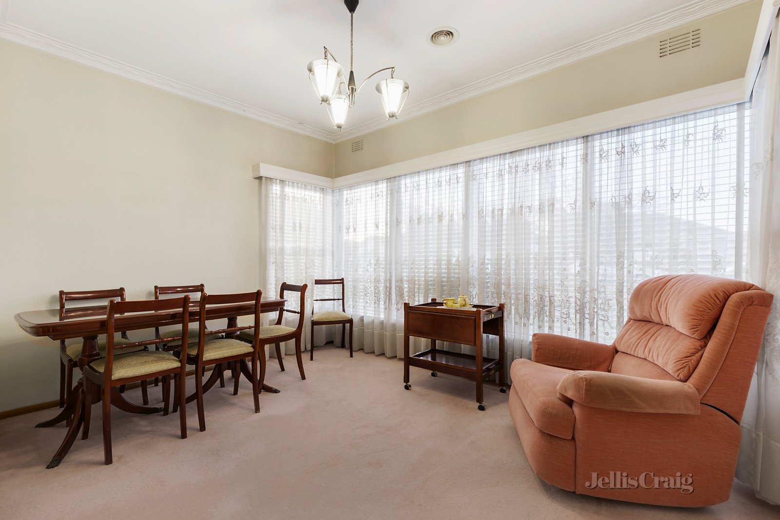 82 Mortimore Street, Bentleigh image 5