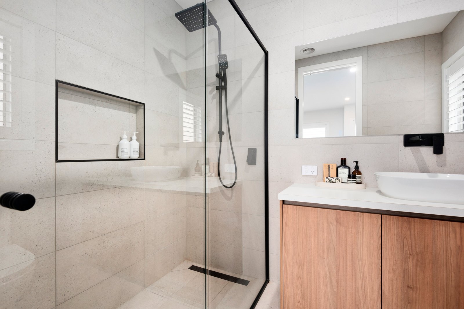 Property Gallery Thumbnail 5