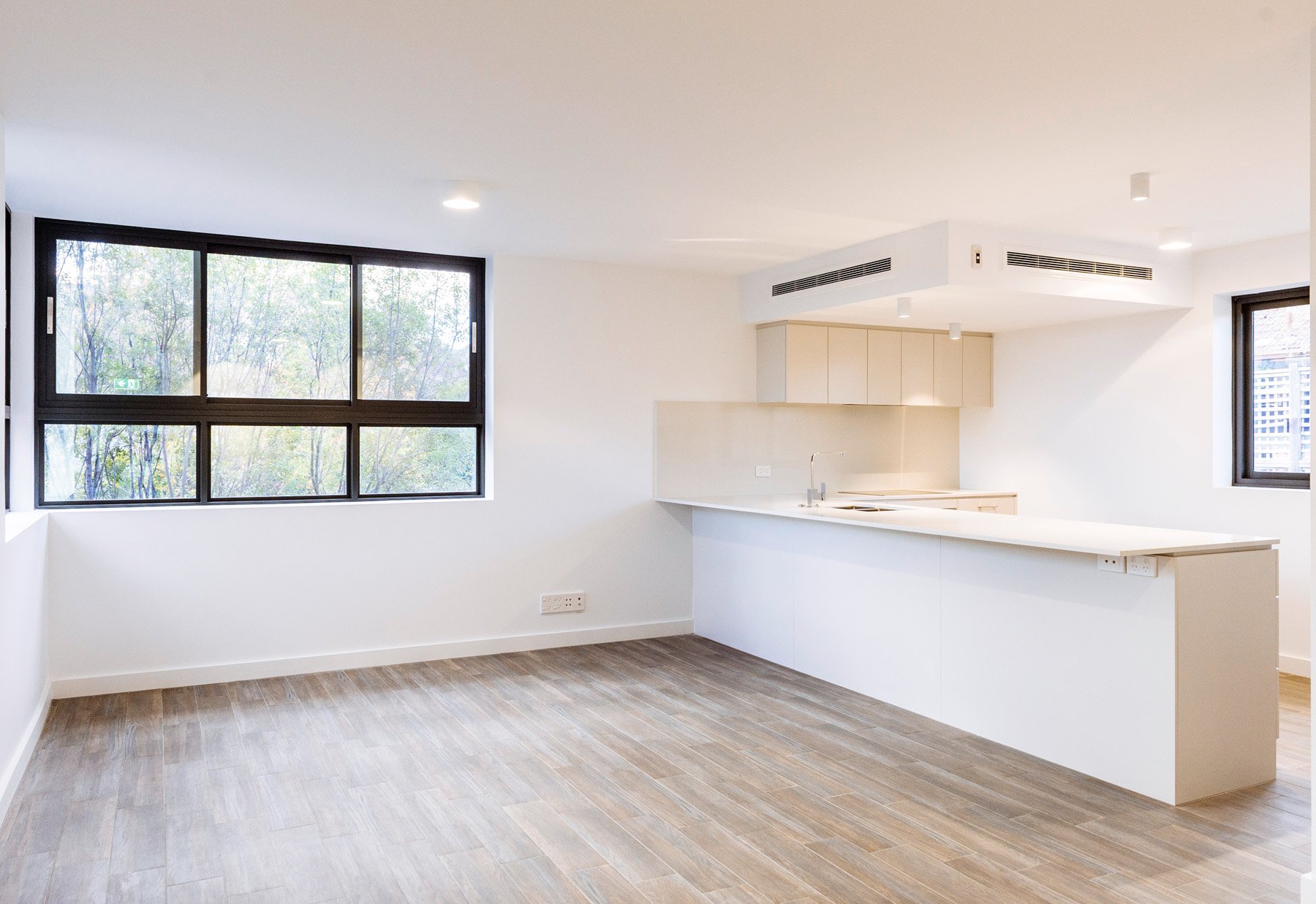 Property Gallery Thumbnail 2