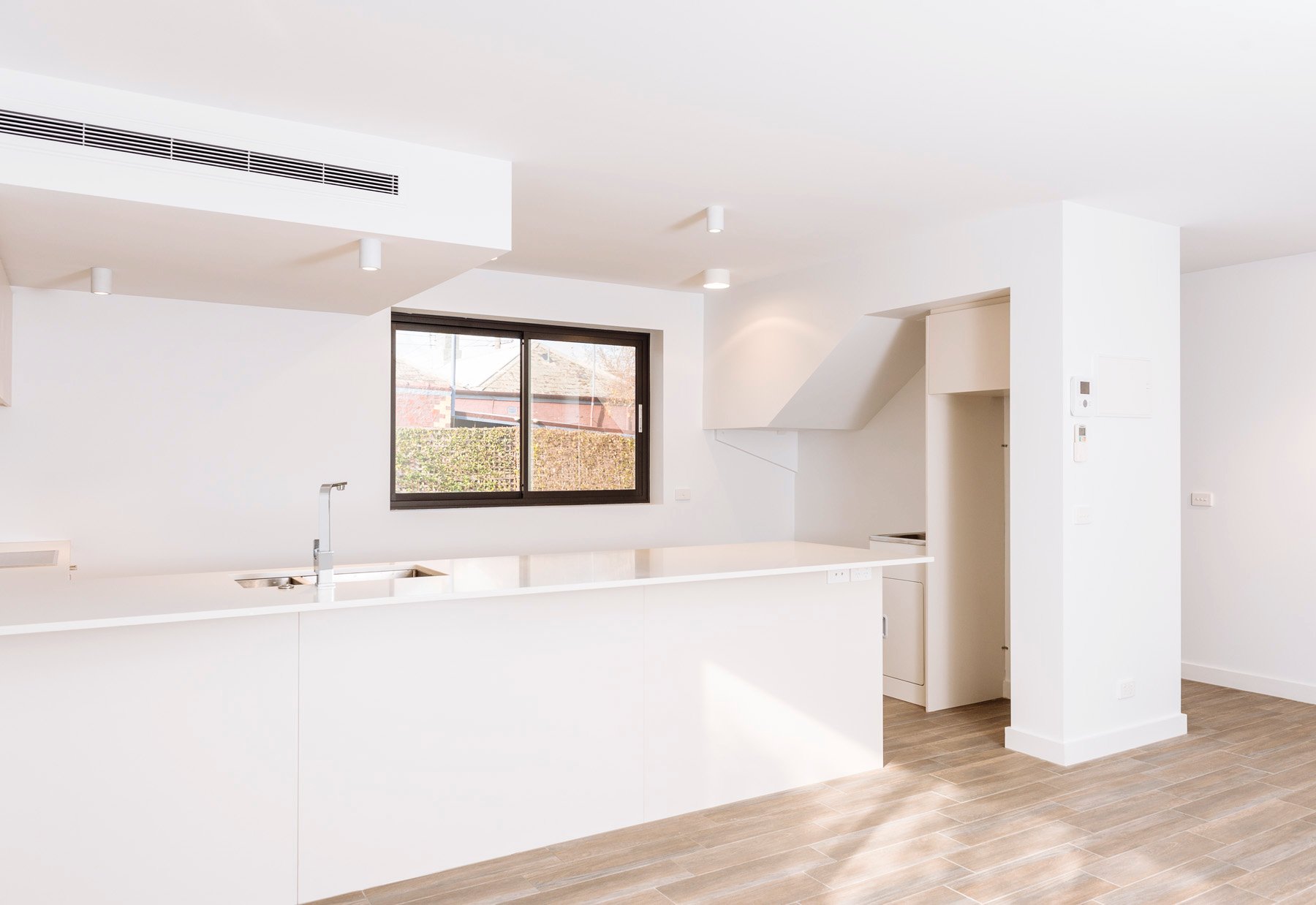 Property Gallery Thumbnail 3