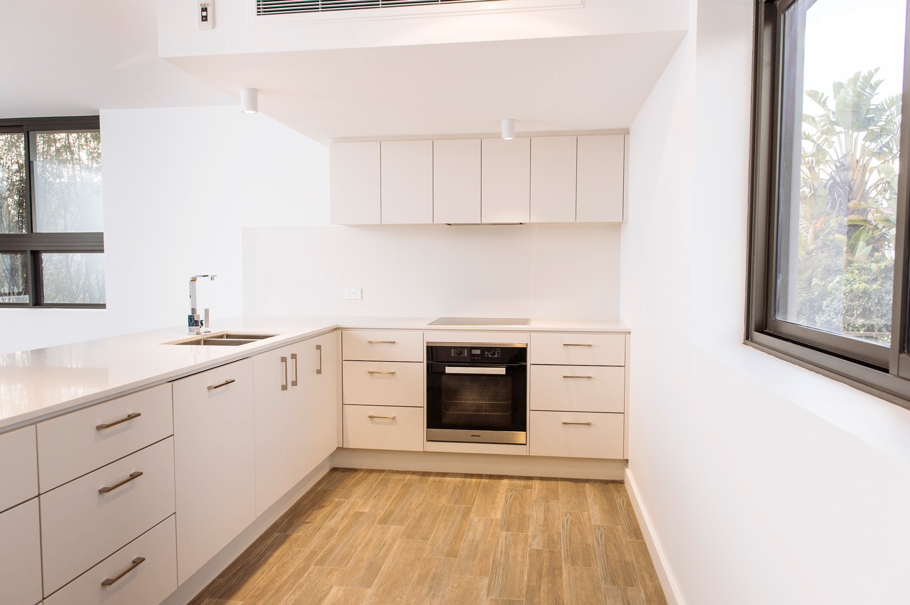 Property Gallery Thumbnail 4