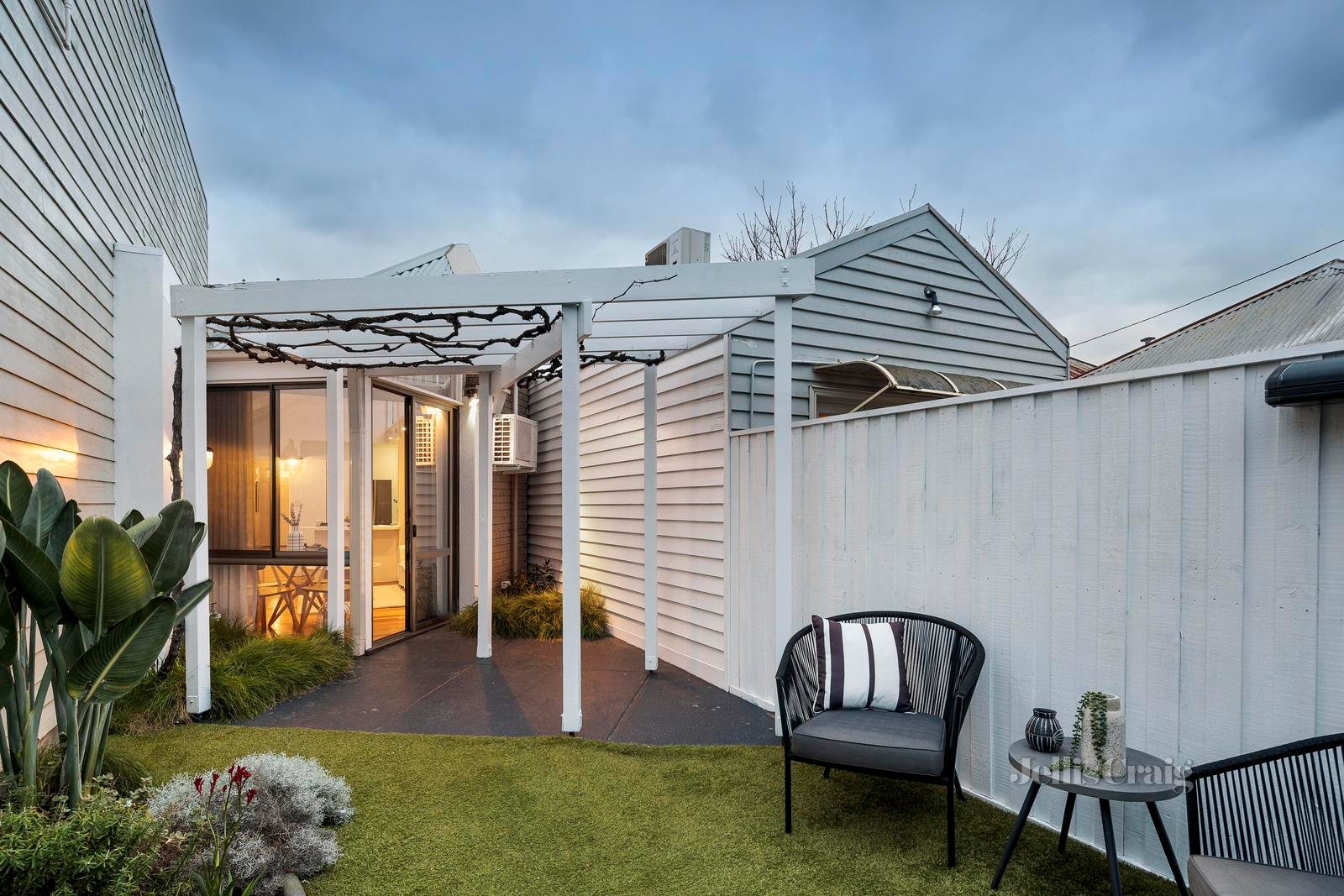 82 Smith Street, South Melbourne image 9