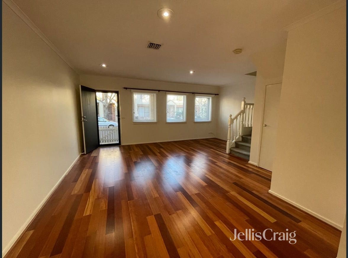 82 Stockmans Way, Kensington image 2