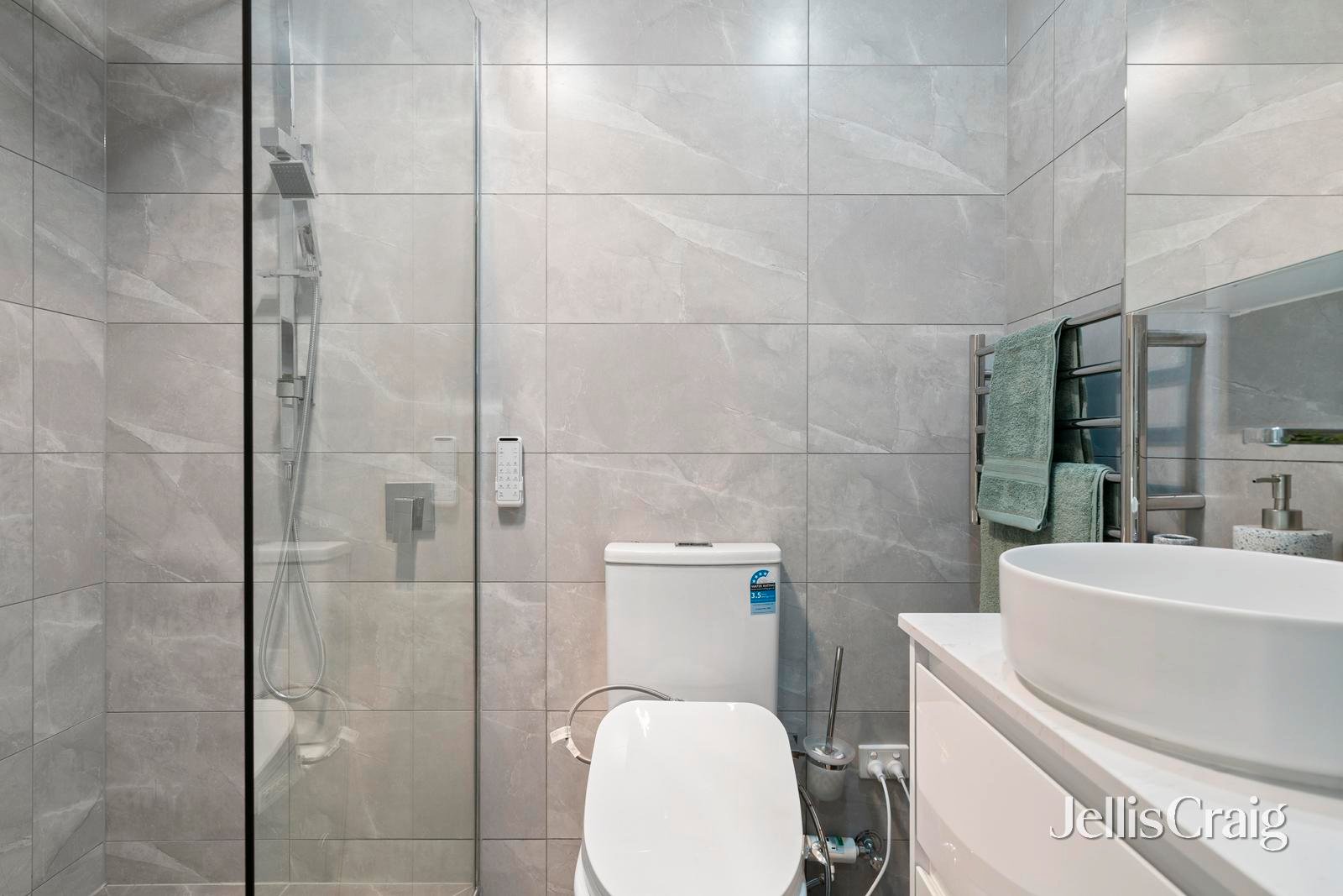 82 Turner Road, Highett image 13