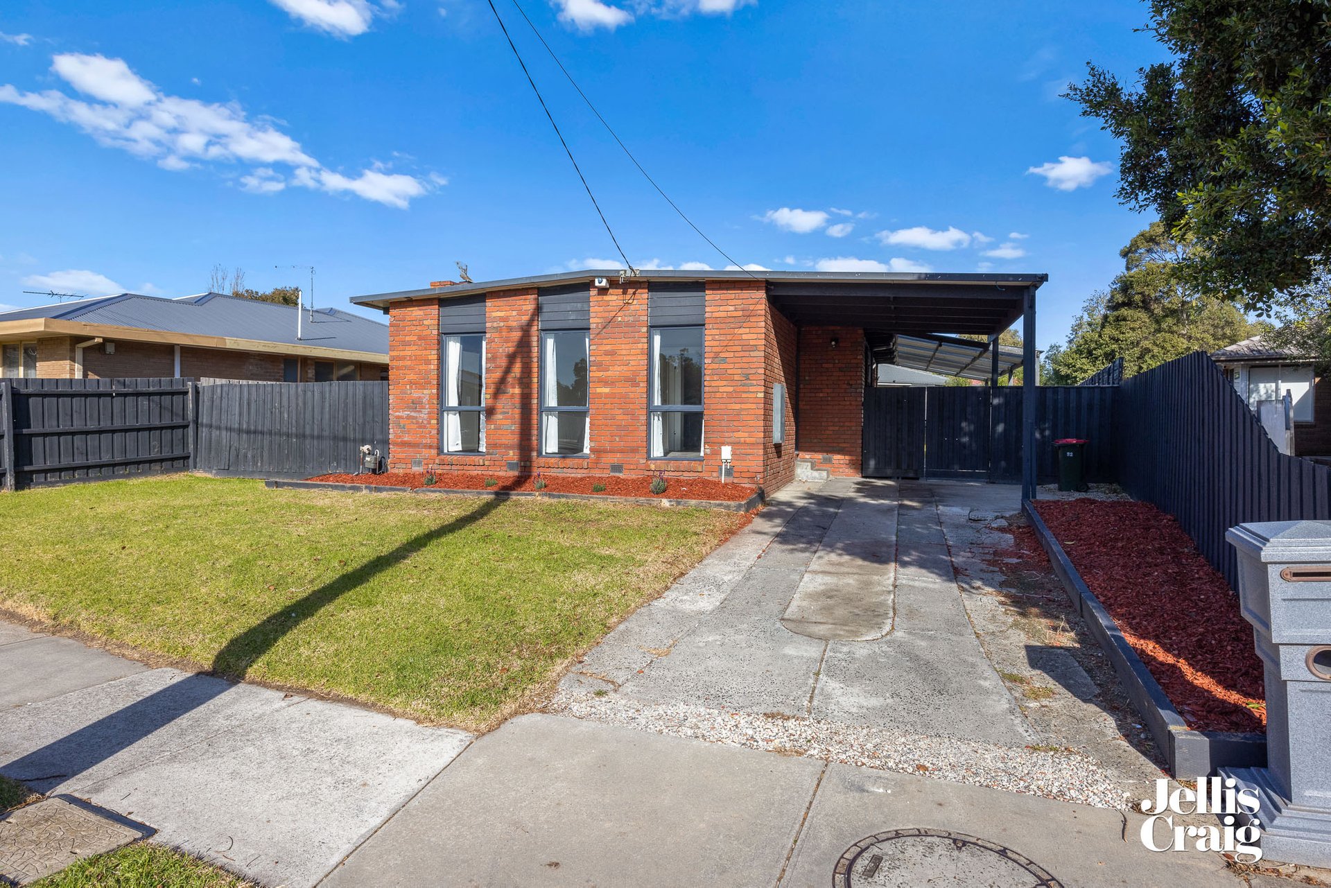 82 Wangarra Road, Frankston image 1