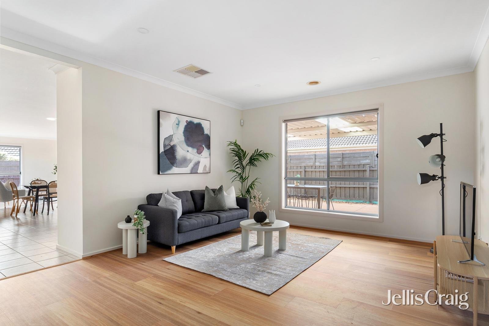 82 Waterview Drive, Mernda image 2
