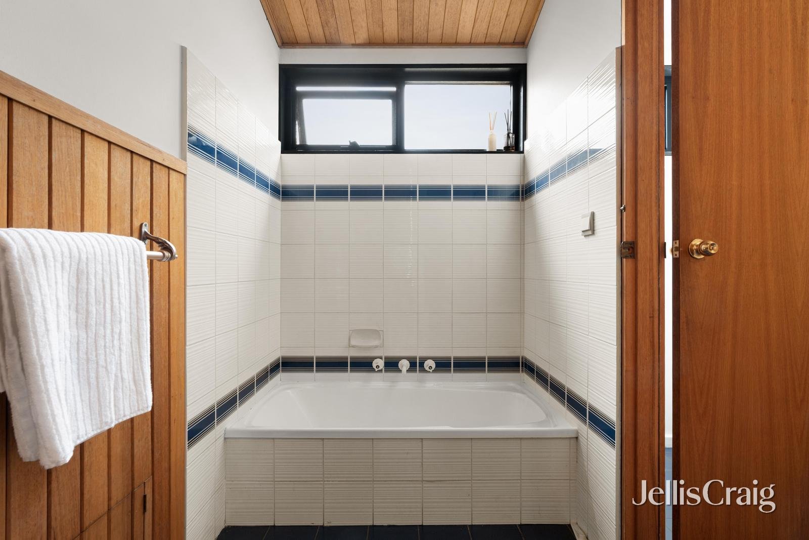 82 Wattle Valley Road, Canterbury image 10