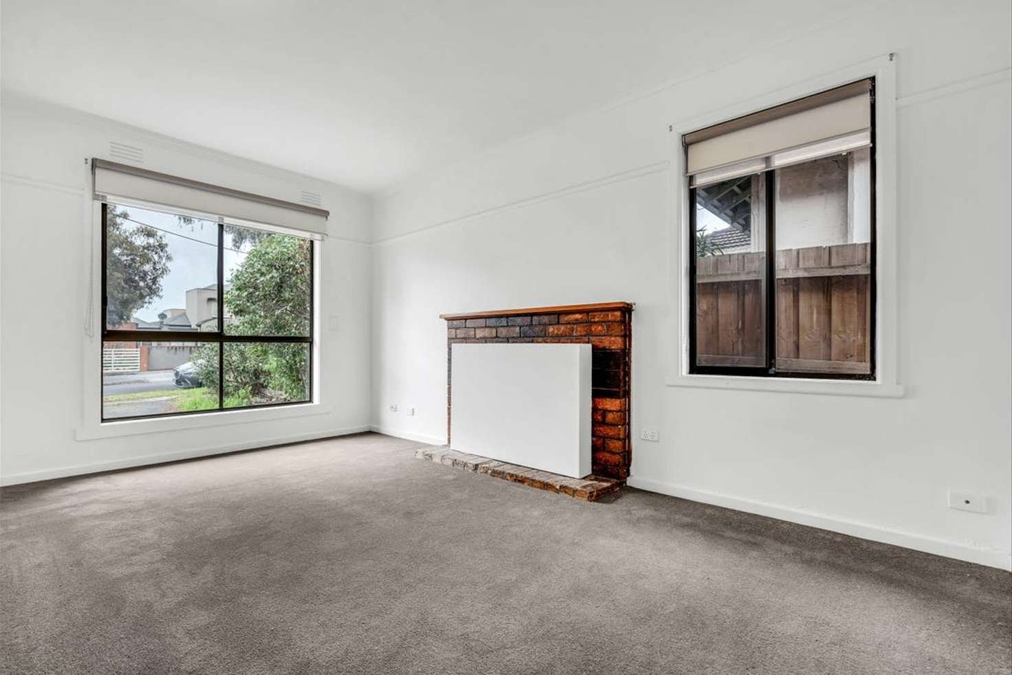Property Gallery Thumbnail 2