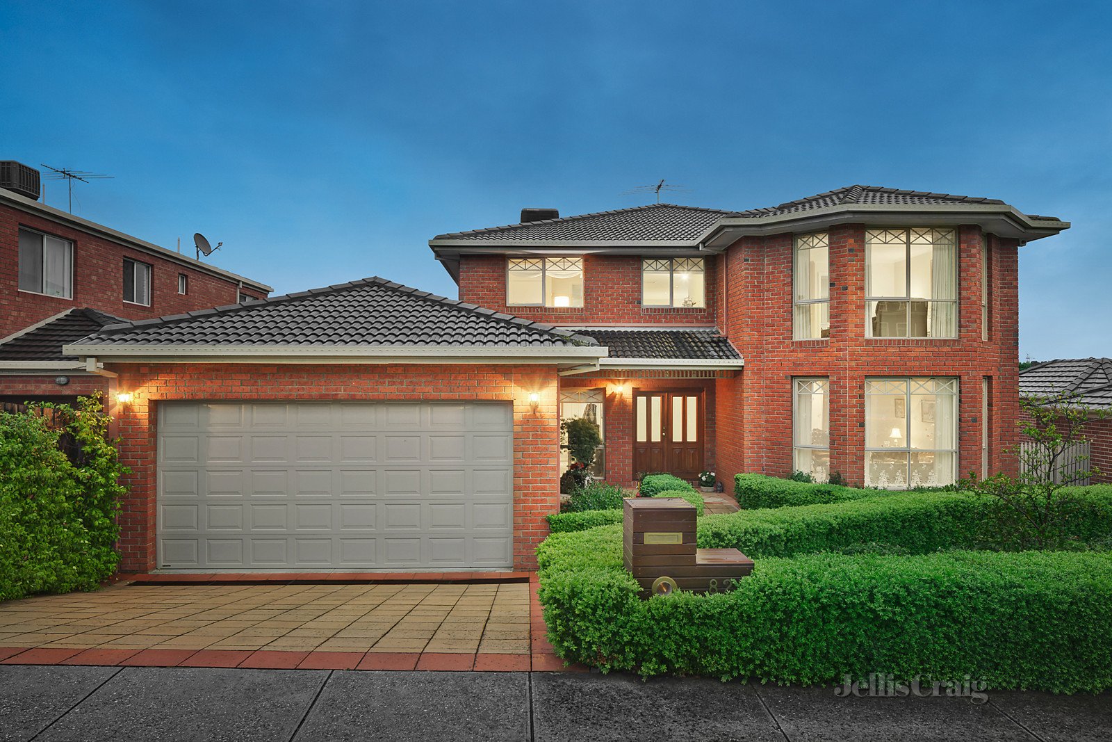 82 Yarra Valley Boulevard, Bulleen image 1