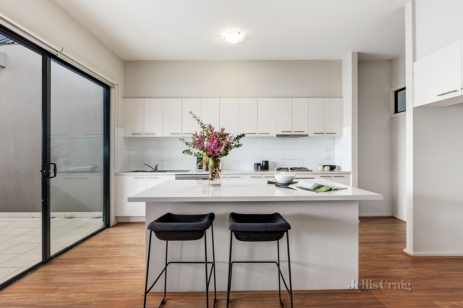 8/20 Mark Street, North Melbourne image 3