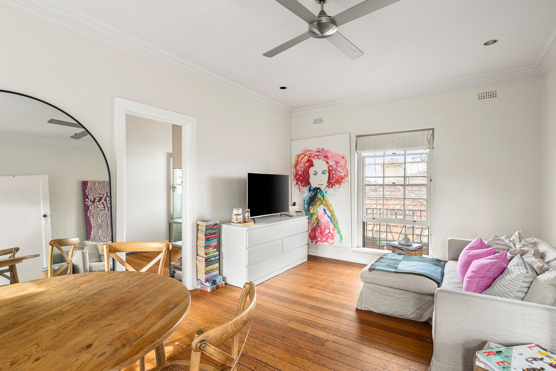 Property Gallery Thumbnail 3