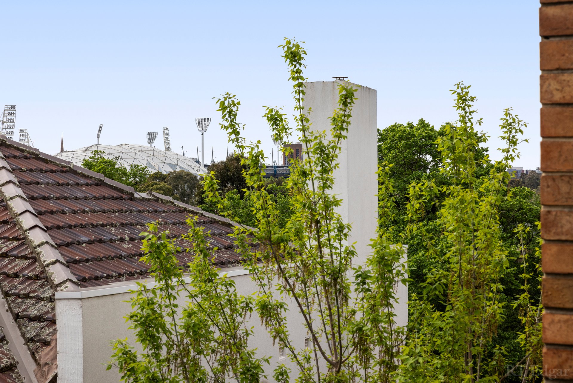 Property Gallery Thumbnail 9