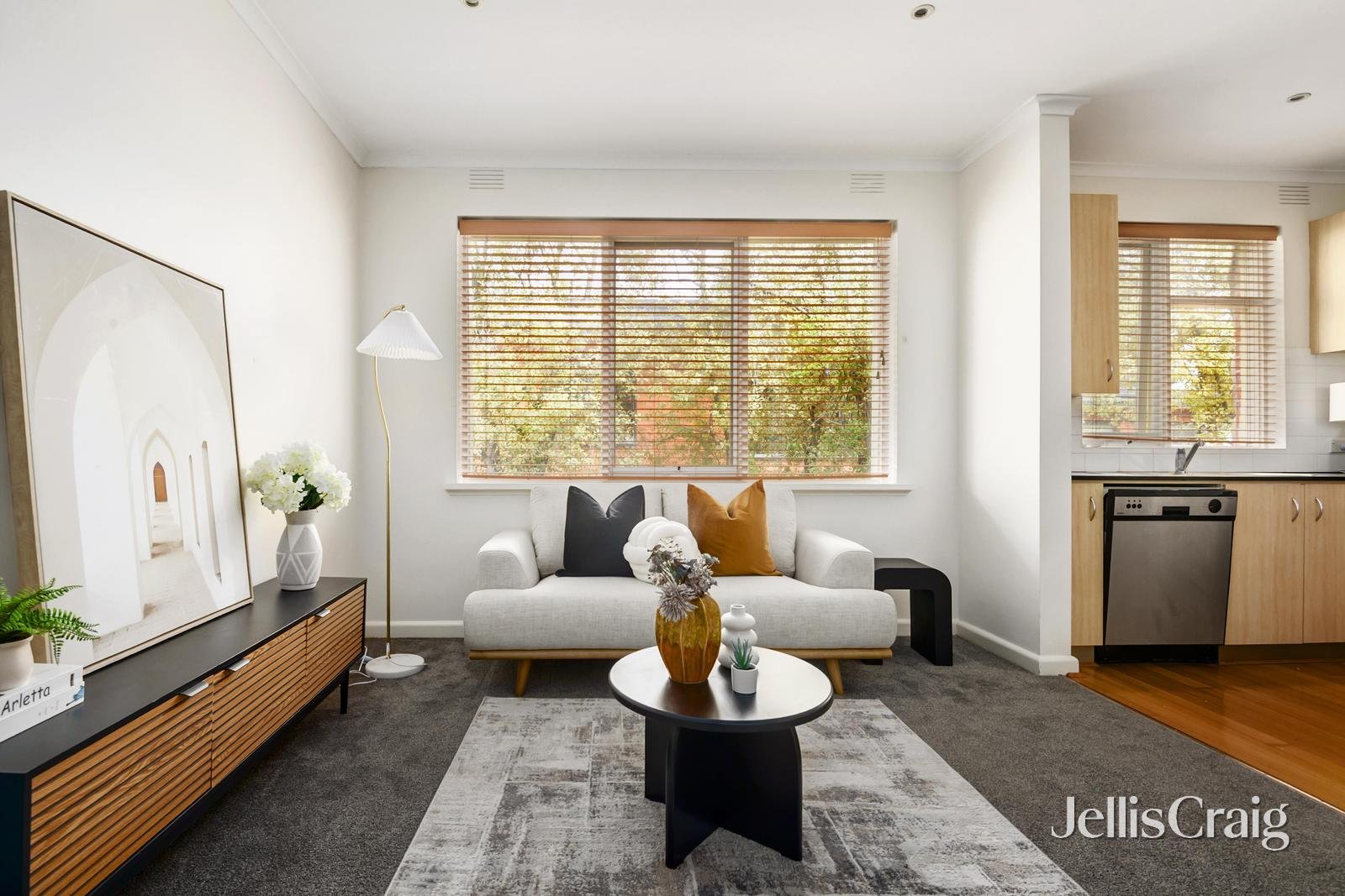 8/21 Elphin Grove, Hawthorn image 6