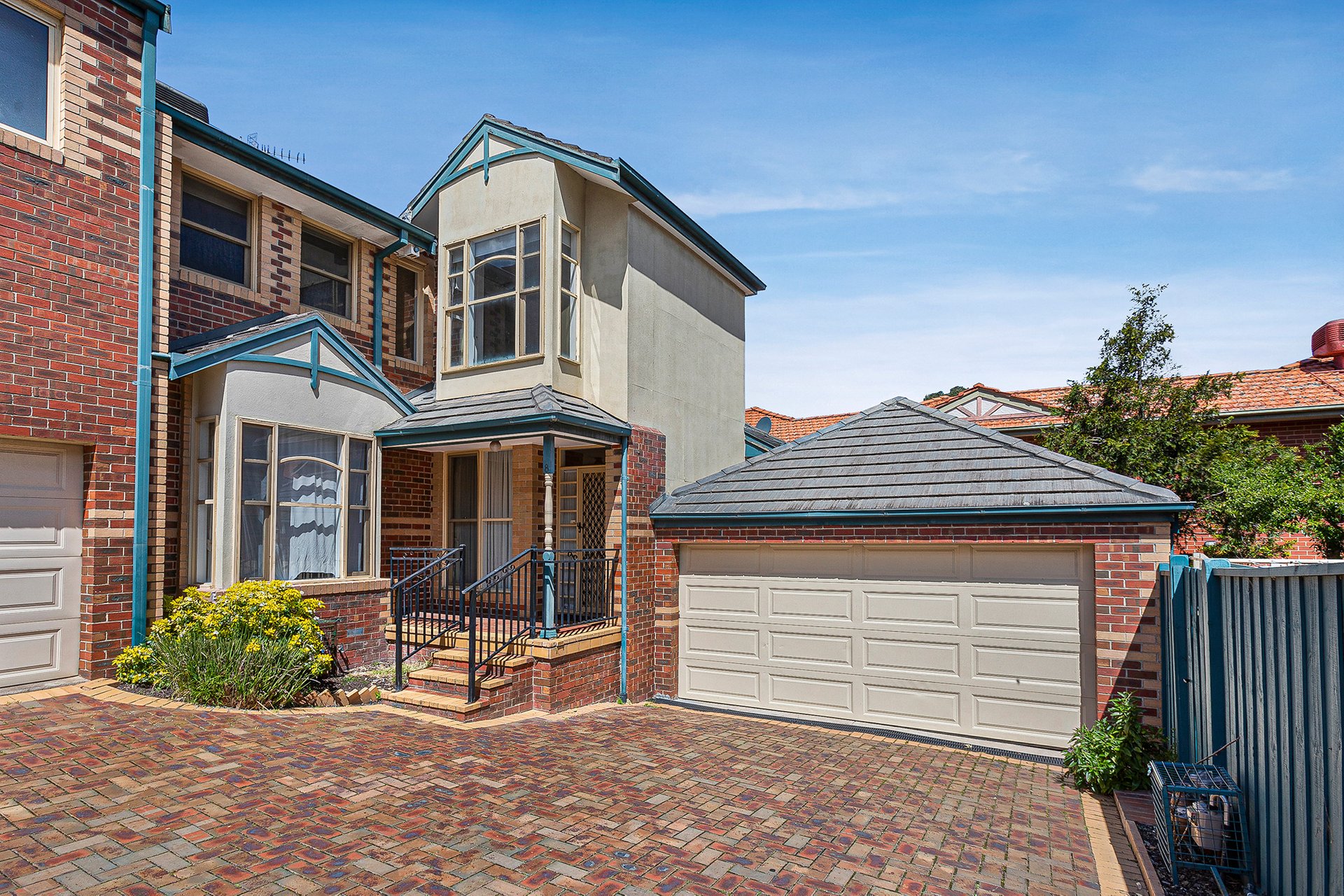 Property Gallery - Main Image