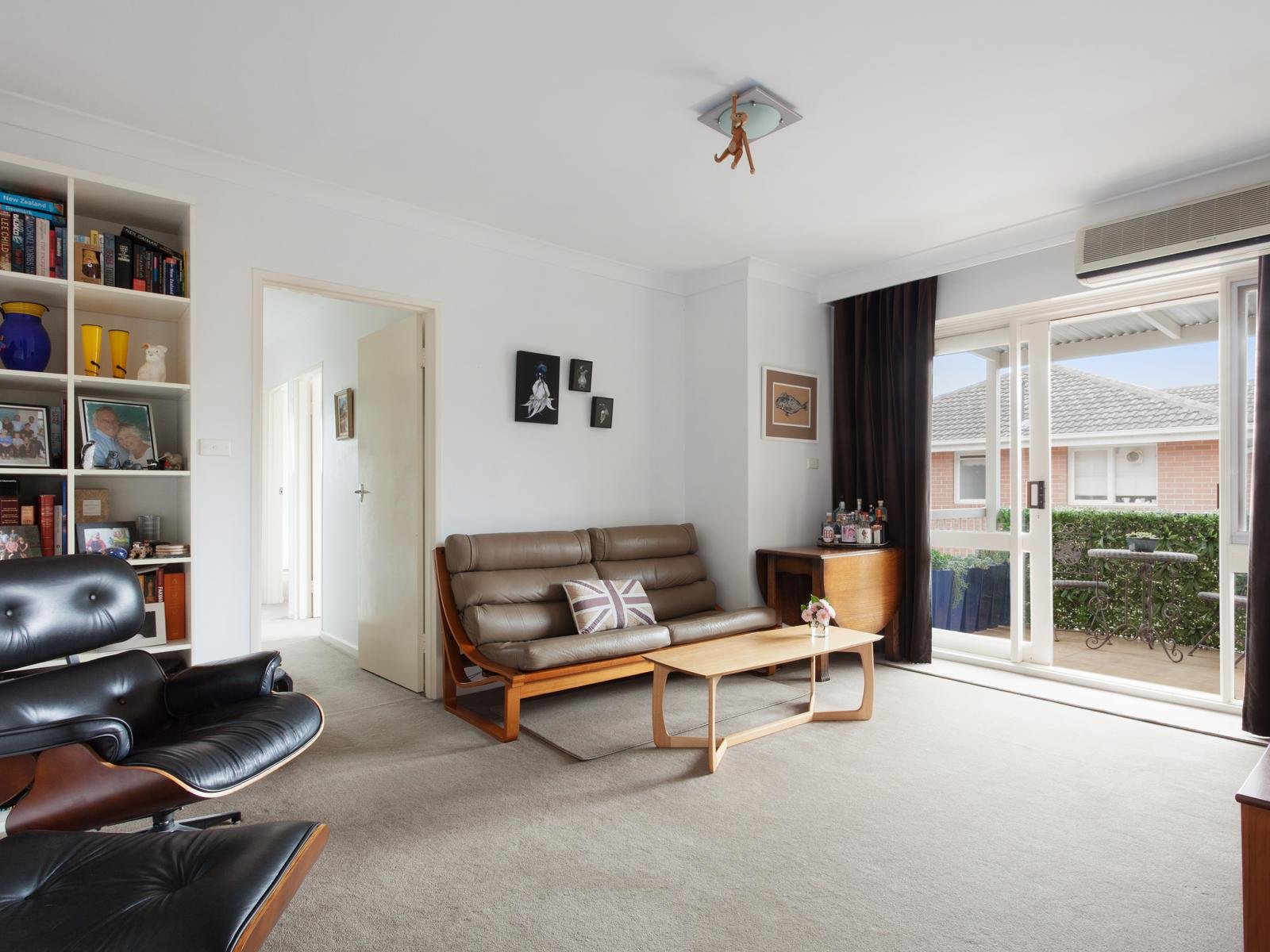 8/21 Holloway Street, Ormond image 3