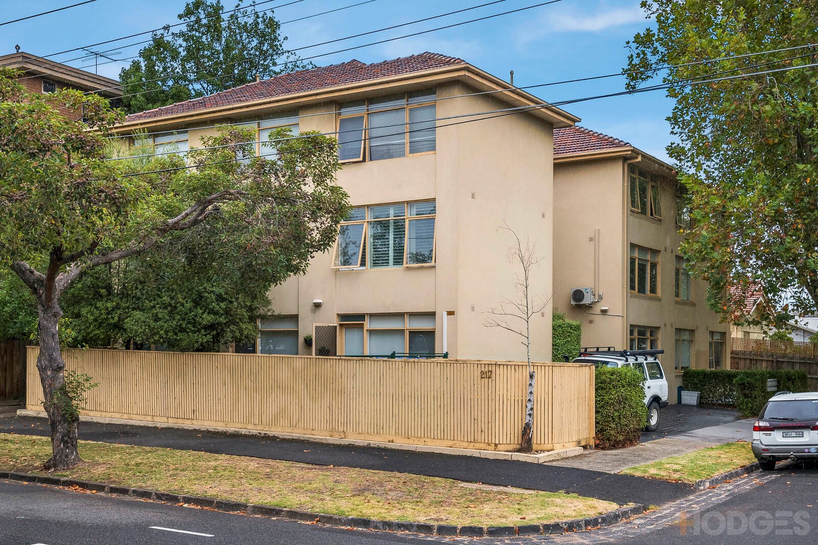 8 / 217 Brighton Road Elwood