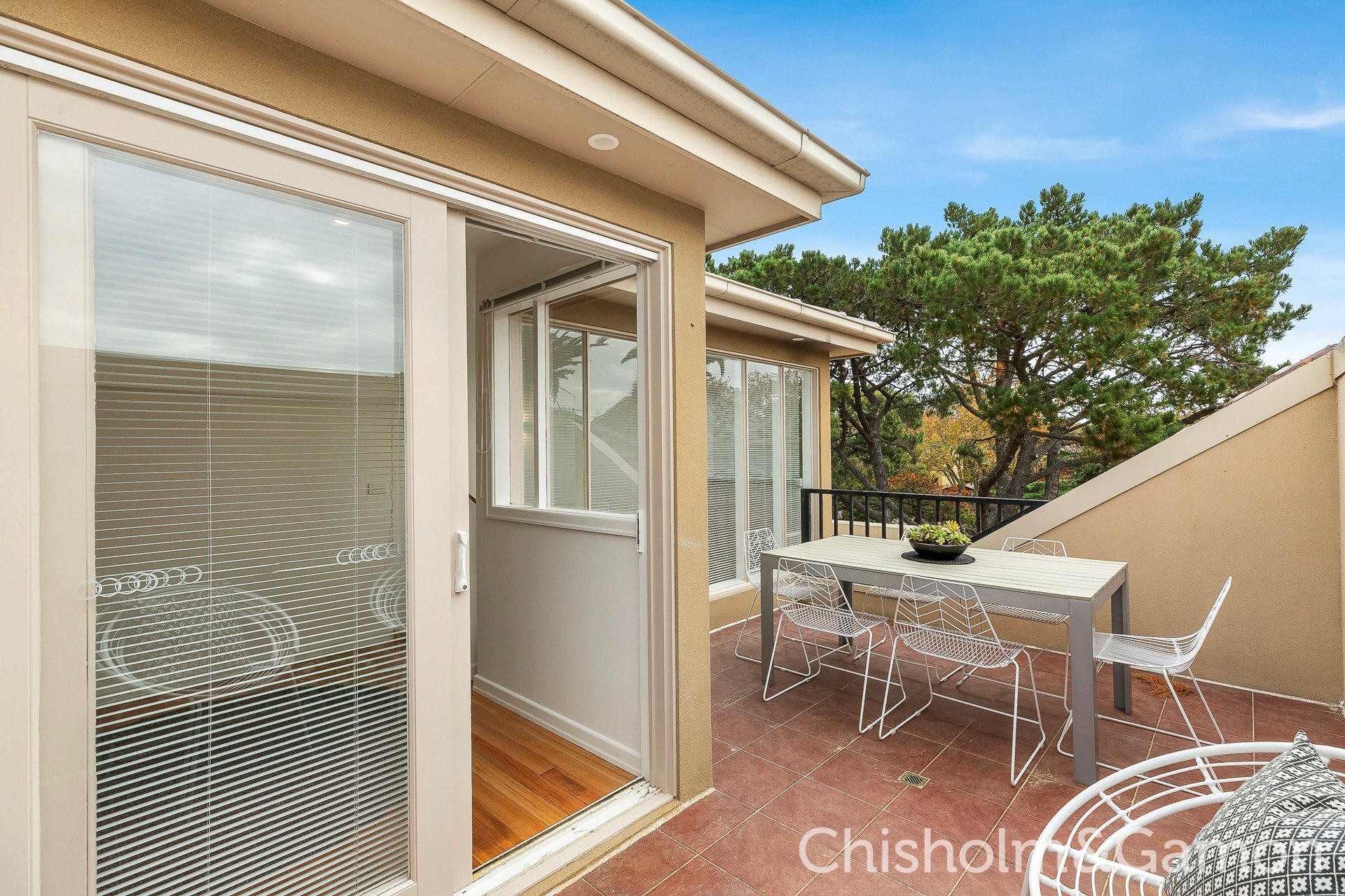8/21A Broadway, Elwood image 10