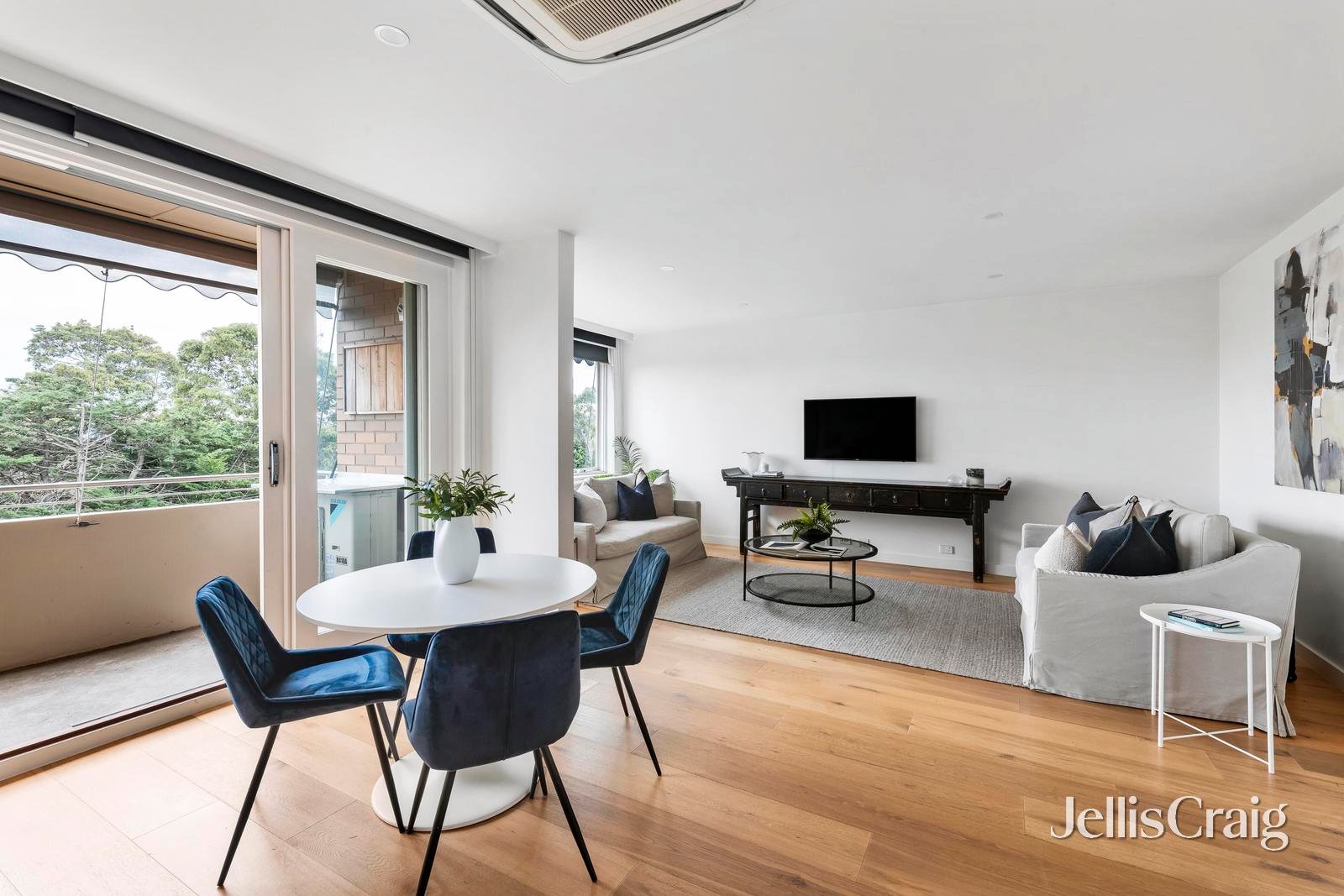 8/22-24 Muir Street, Hawthorn image 4