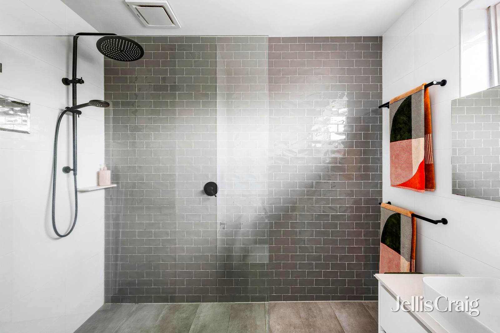 8/22-24 Muir Street, Hawthorn image 9