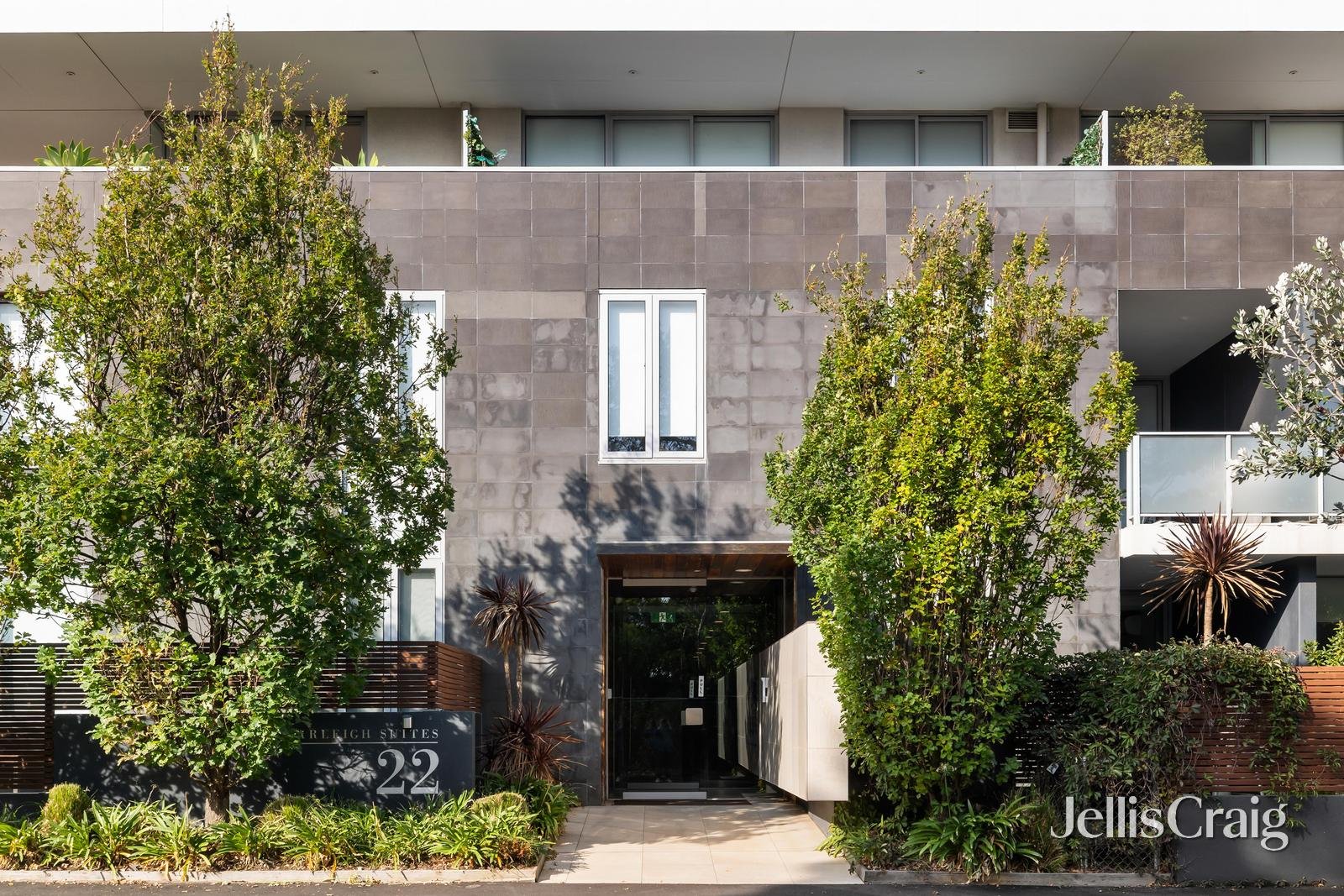 8/22-24 Warleigh Grove, Brighton image 1