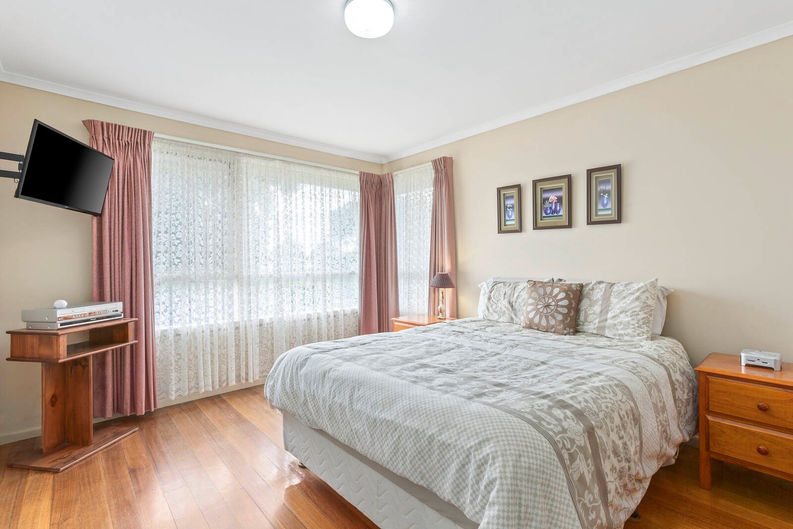 Property Gallery Thumbnail 4