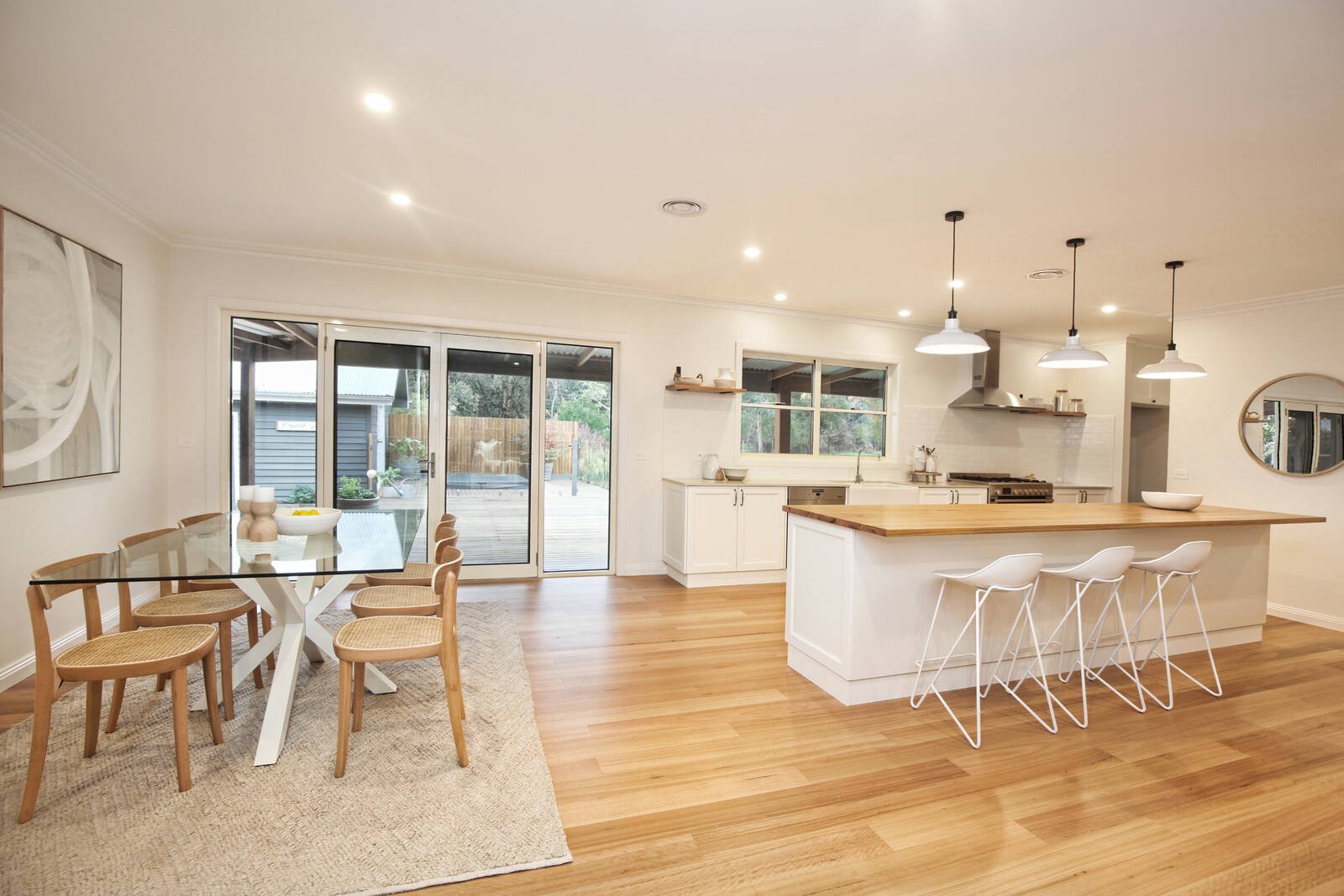 Property Gallery Thumbnail 3