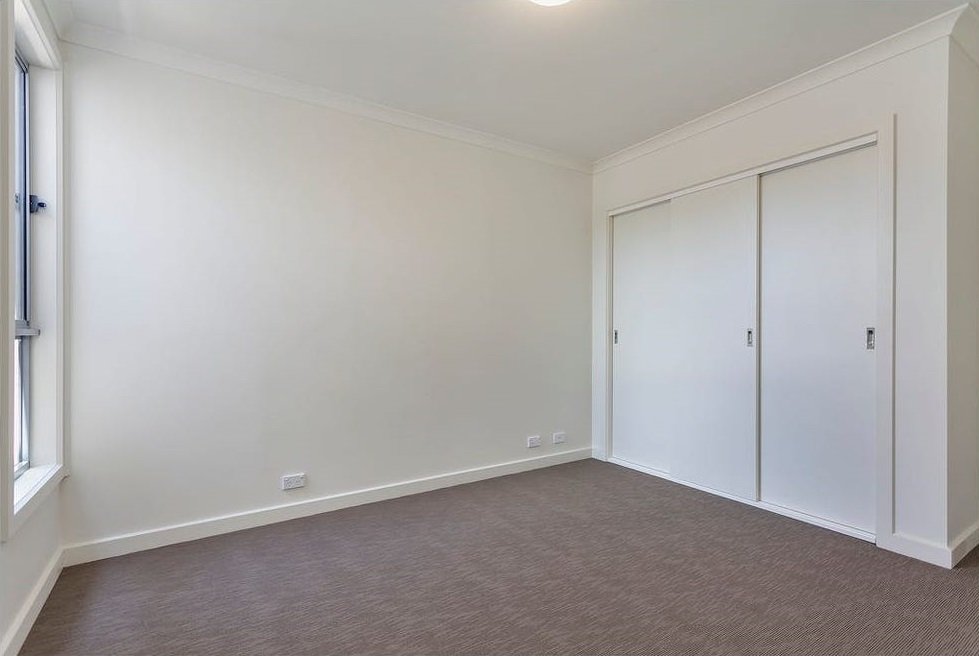 8/22 Bourke Street, Ringwood image 4