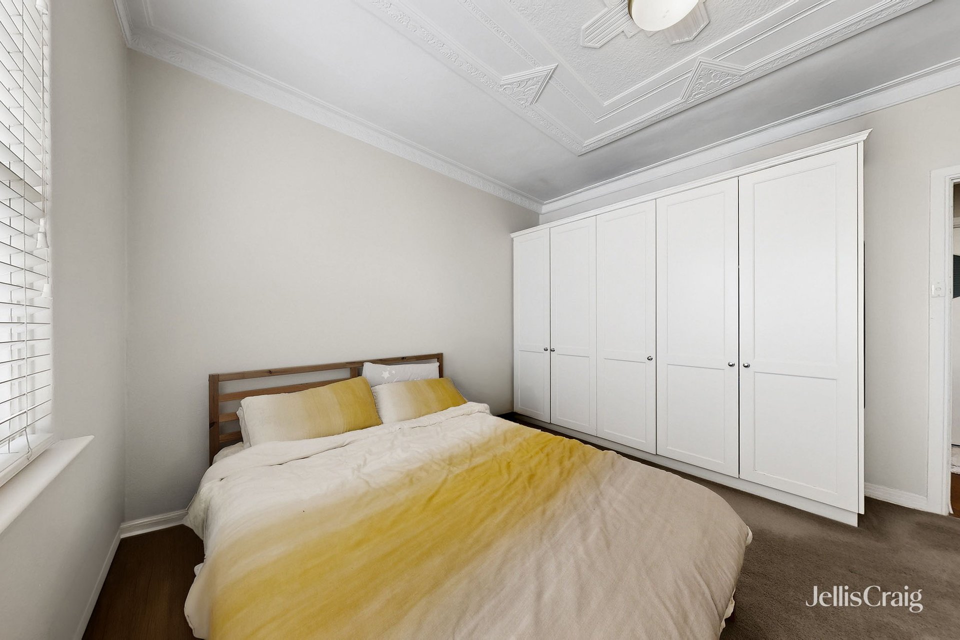 8/22 Riversdale Road, Hawthorn image 4