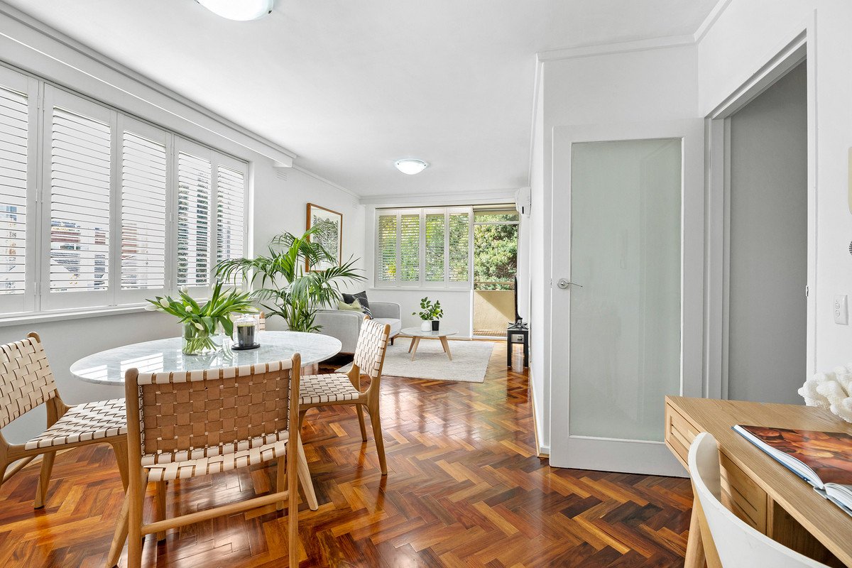 8/23 Auburn Grove, Hawthorn East image 1