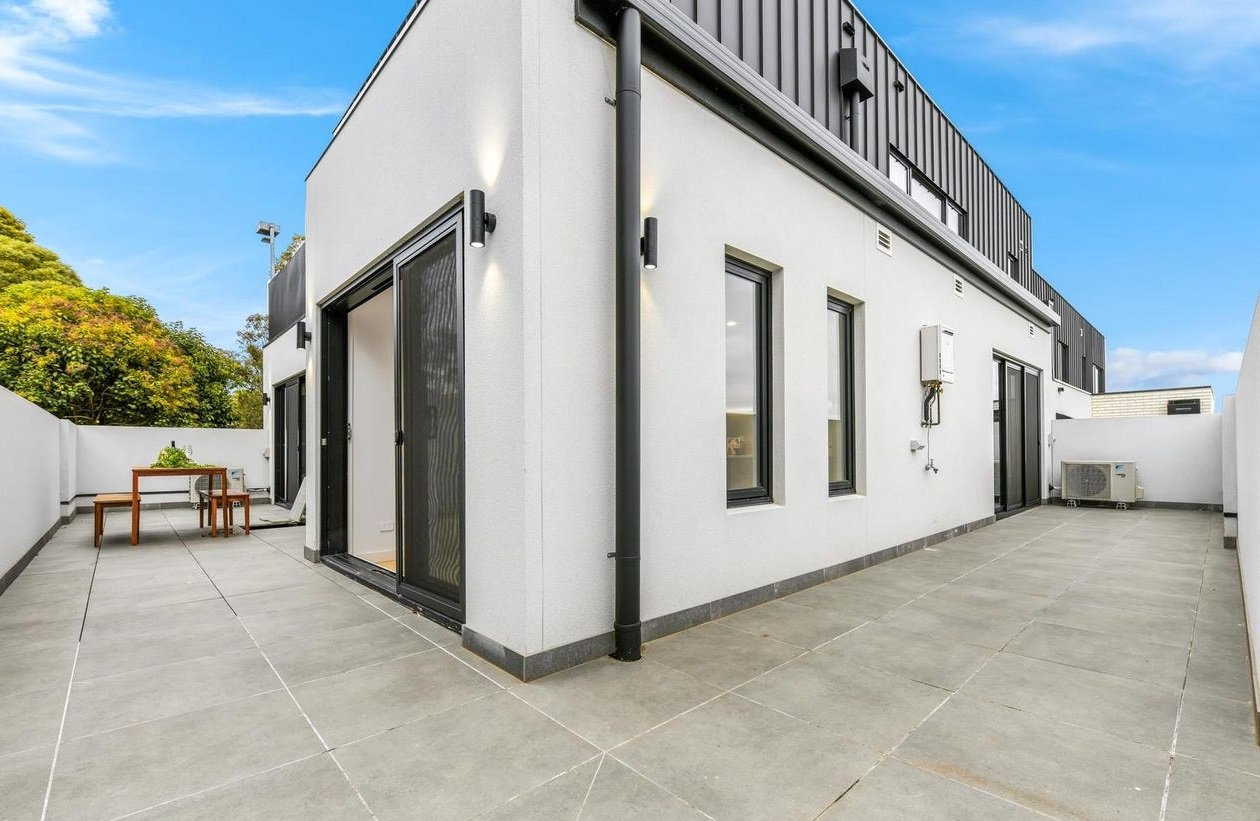 8/23 Carawatha Road, Doncaster image 9
