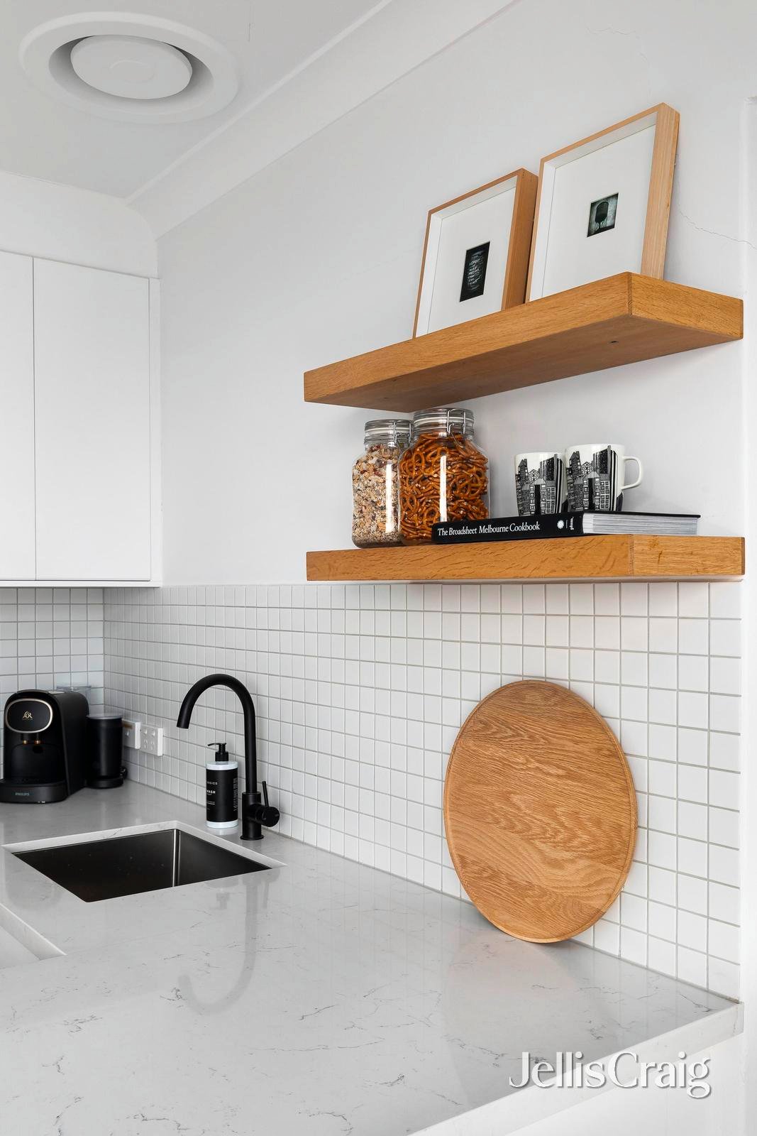 8/24 Foote Street, Albert&nbsp;Park image 5