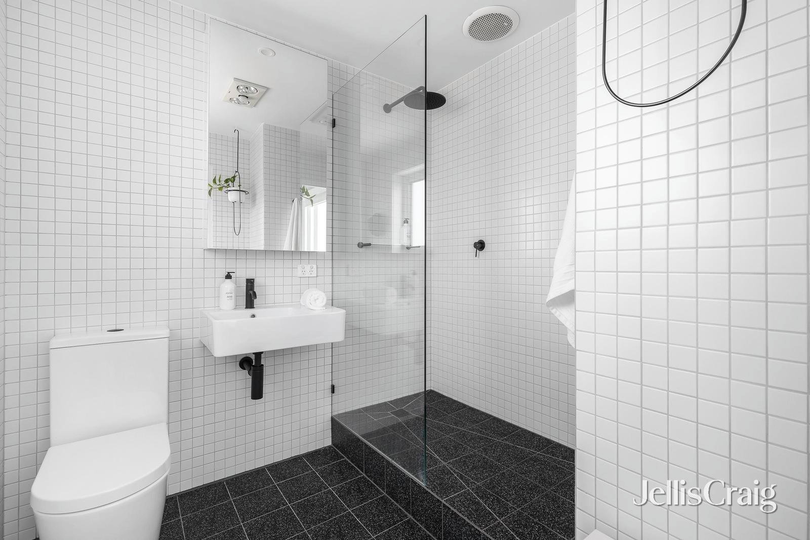 8/24 Foote Street, Albert&nbsp;Park image 12