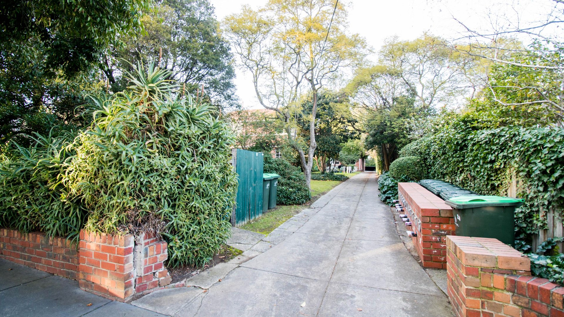 8/24 Lisson Grove, Hawthorn image 1