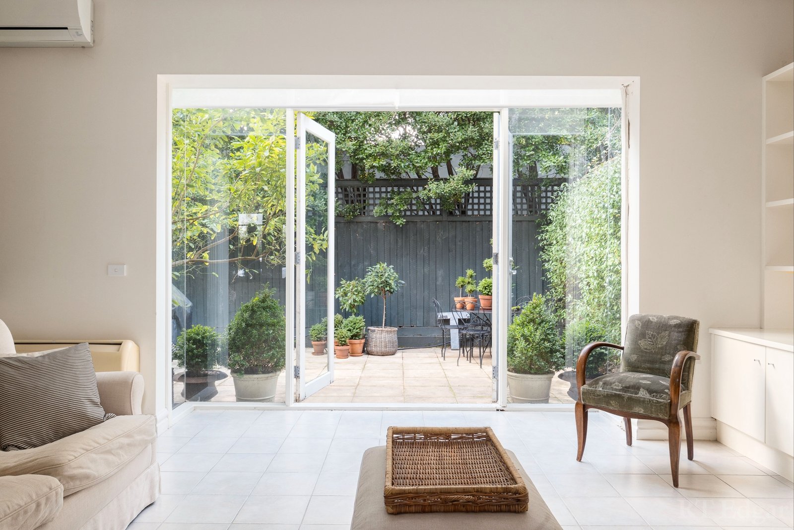 Property Gallery Thumbnail 4