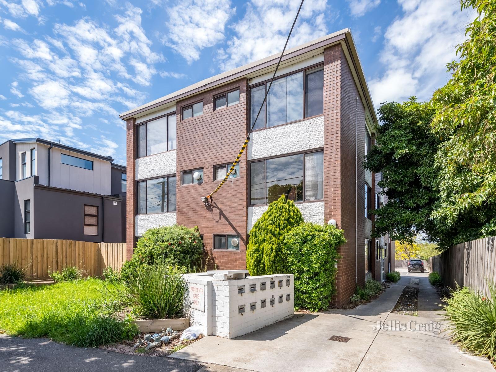 8/242 Pascoe Vale Road, Essendon image 7