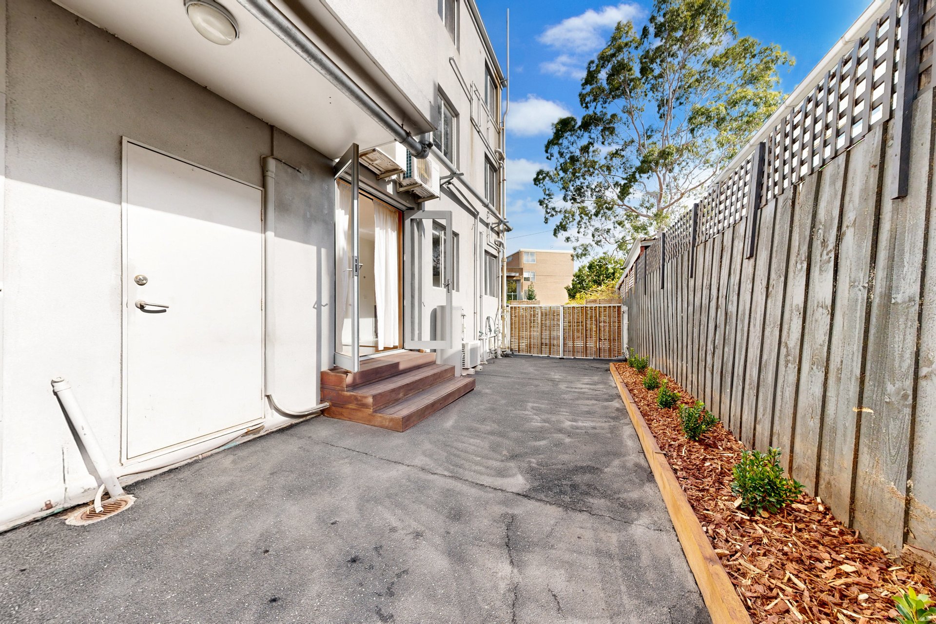 8/245 Hotham Street, St&nbsp;Kilda&nbsp;East image 9