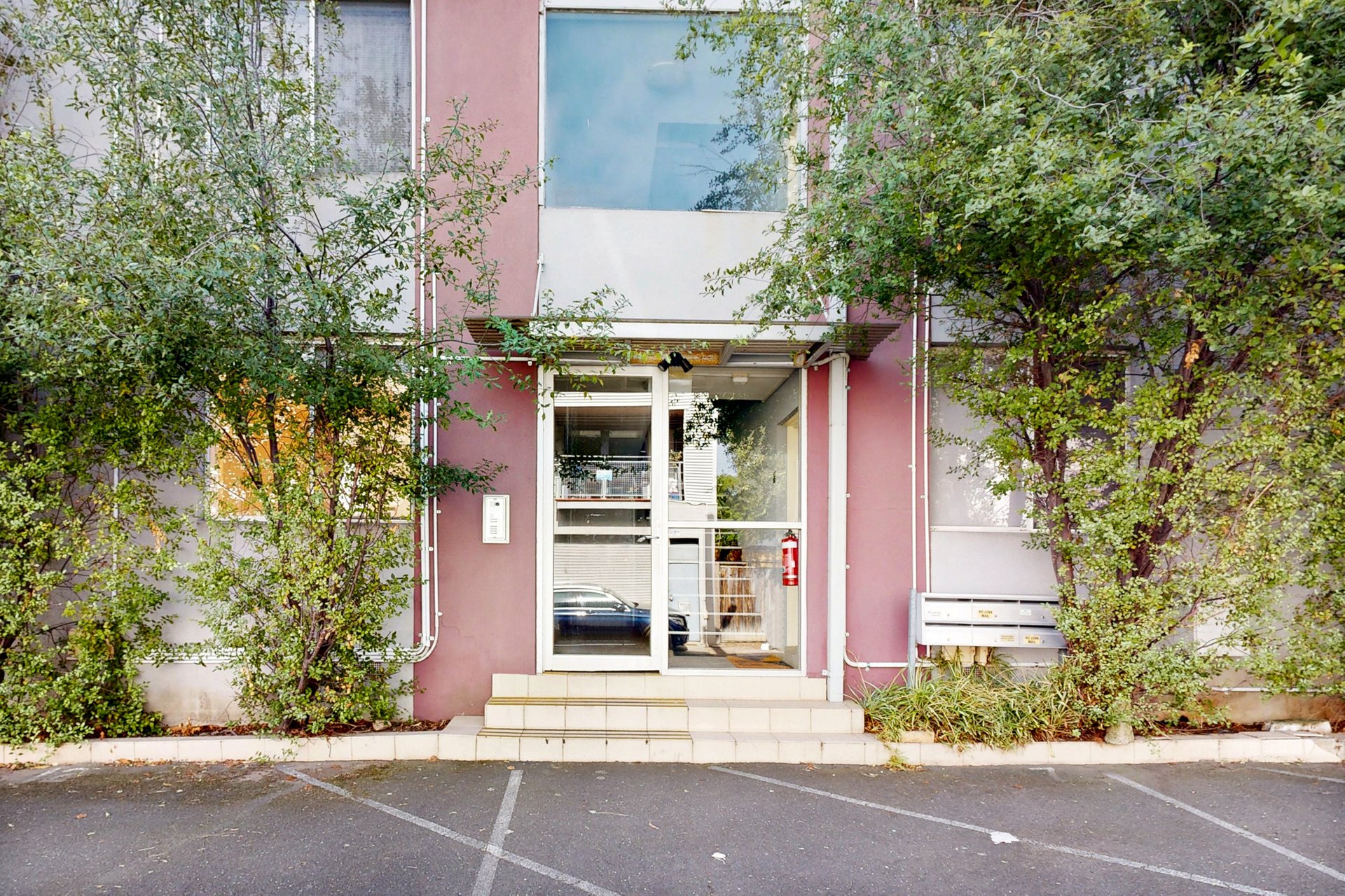 8/245 Hotham Street, St&nbsp;Kilda&nbsp;East image 11