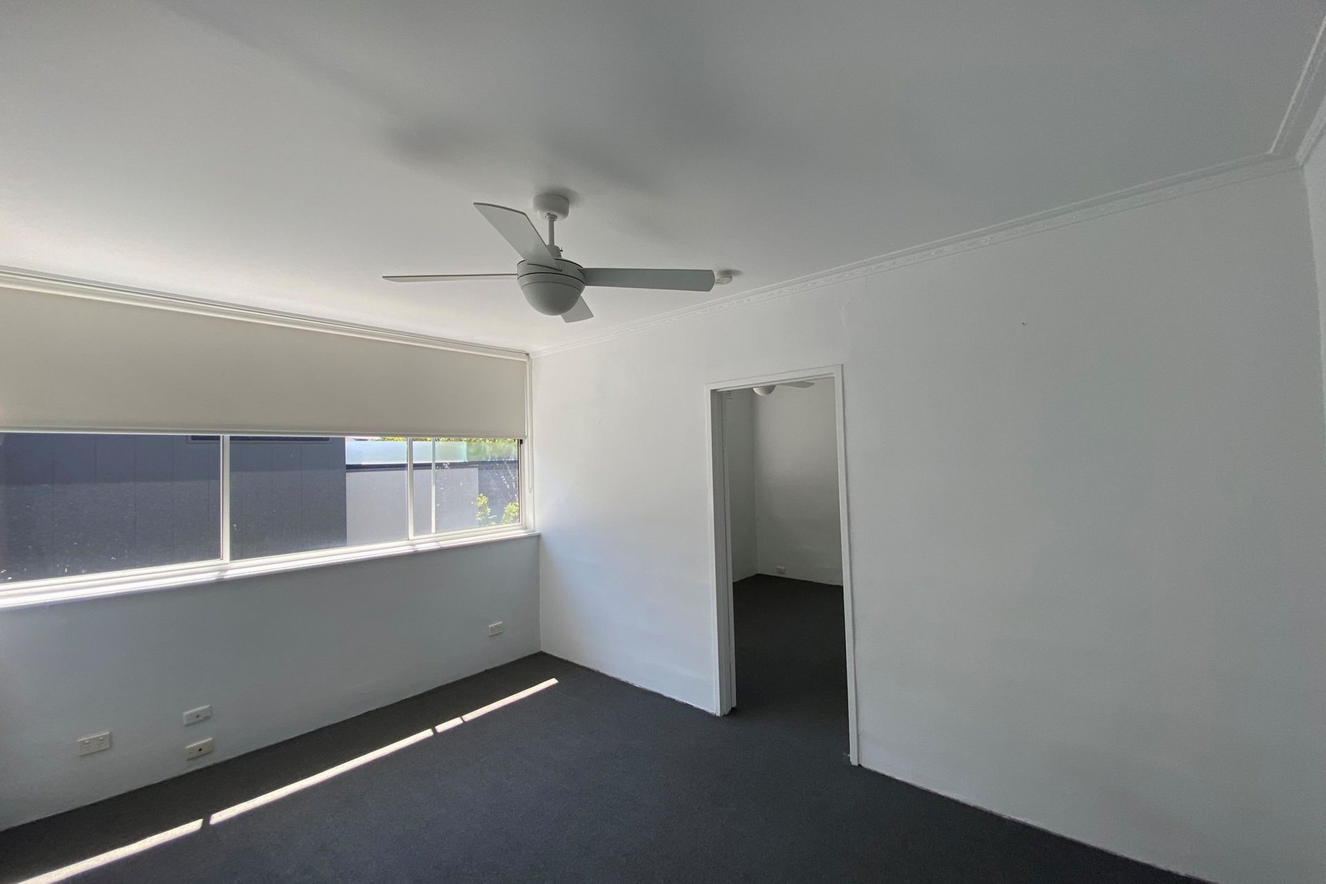 8/247 Heidelberg Road, Northcote image 2